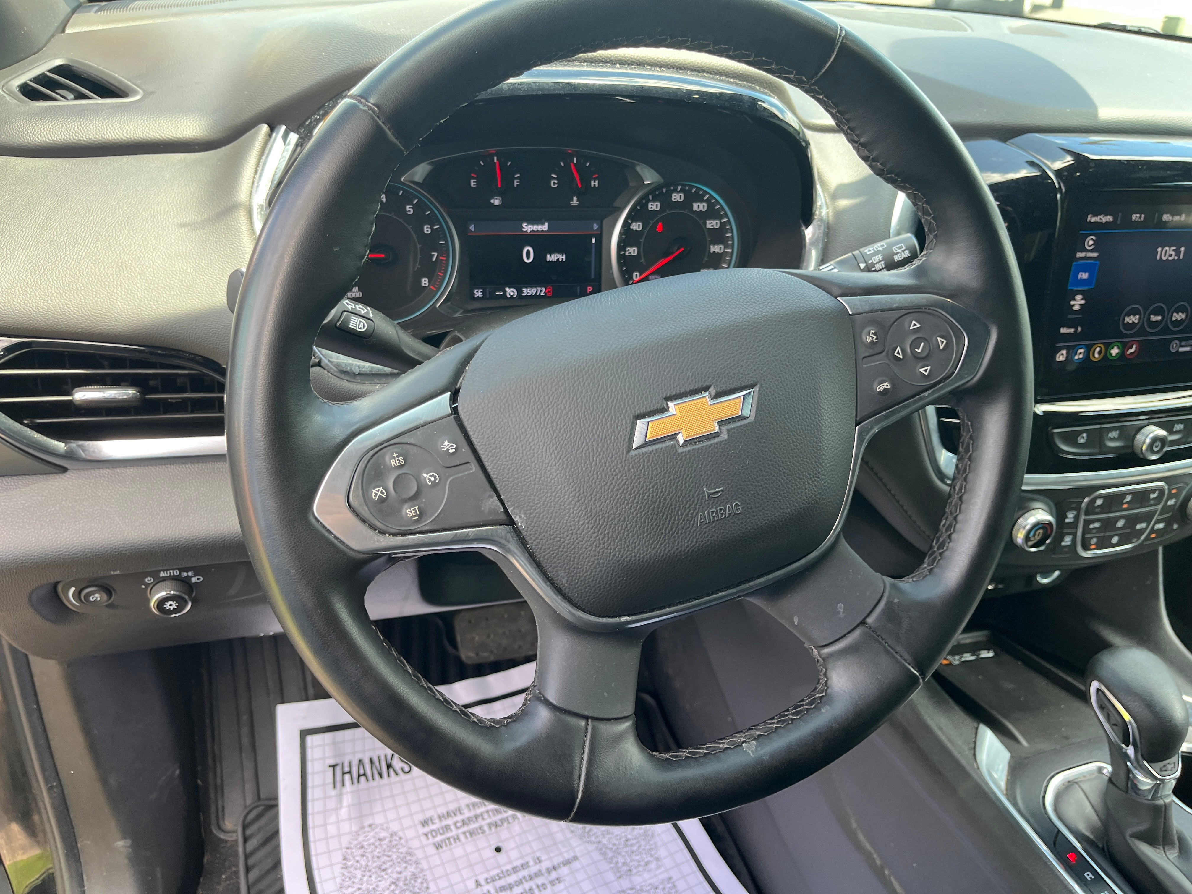 2023 Chevrolet Traverse LT Cloth