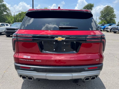 2024 Chevrolet Traverse LT