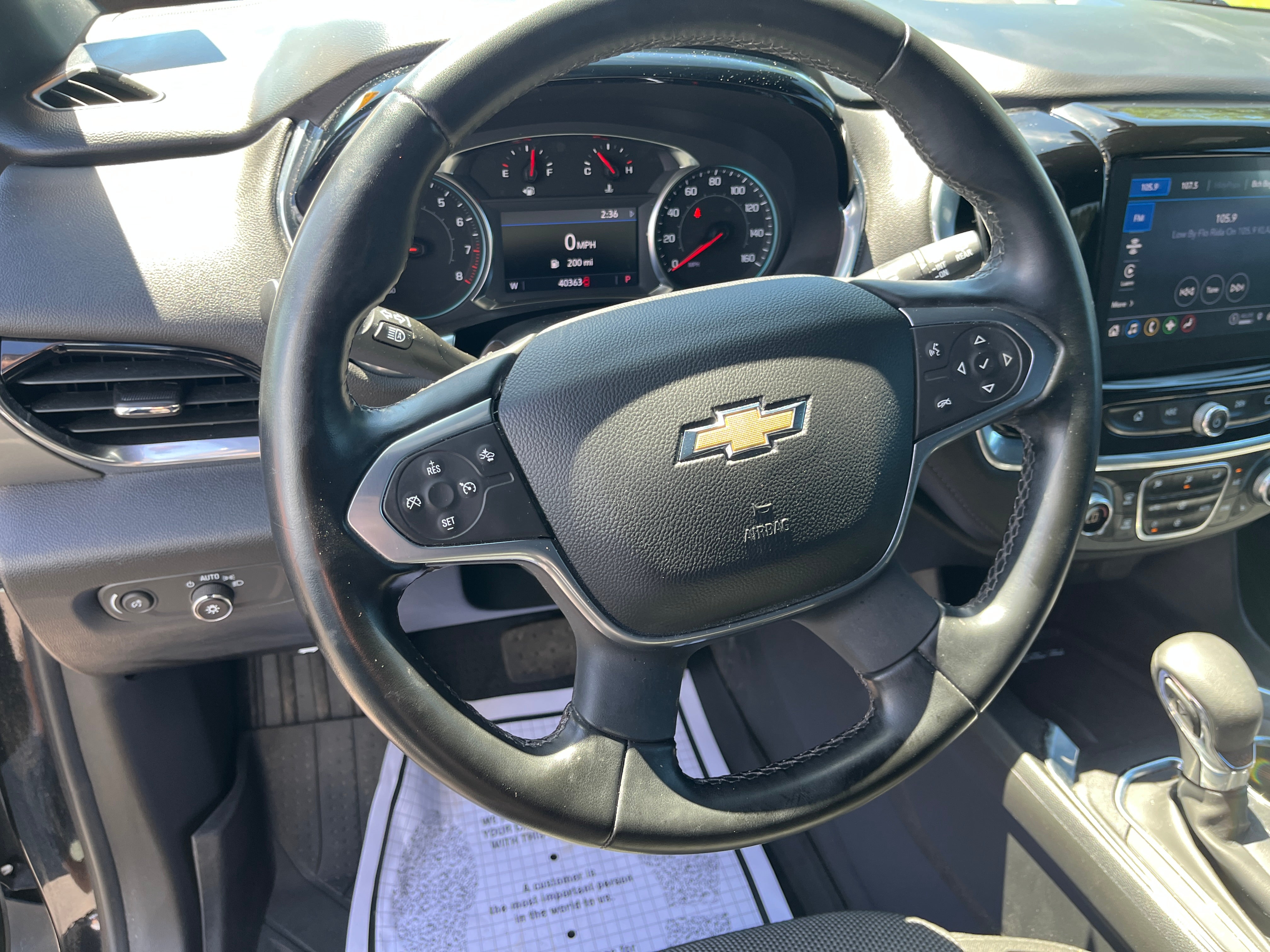2023 Chevrolet Traverse LT Cloth