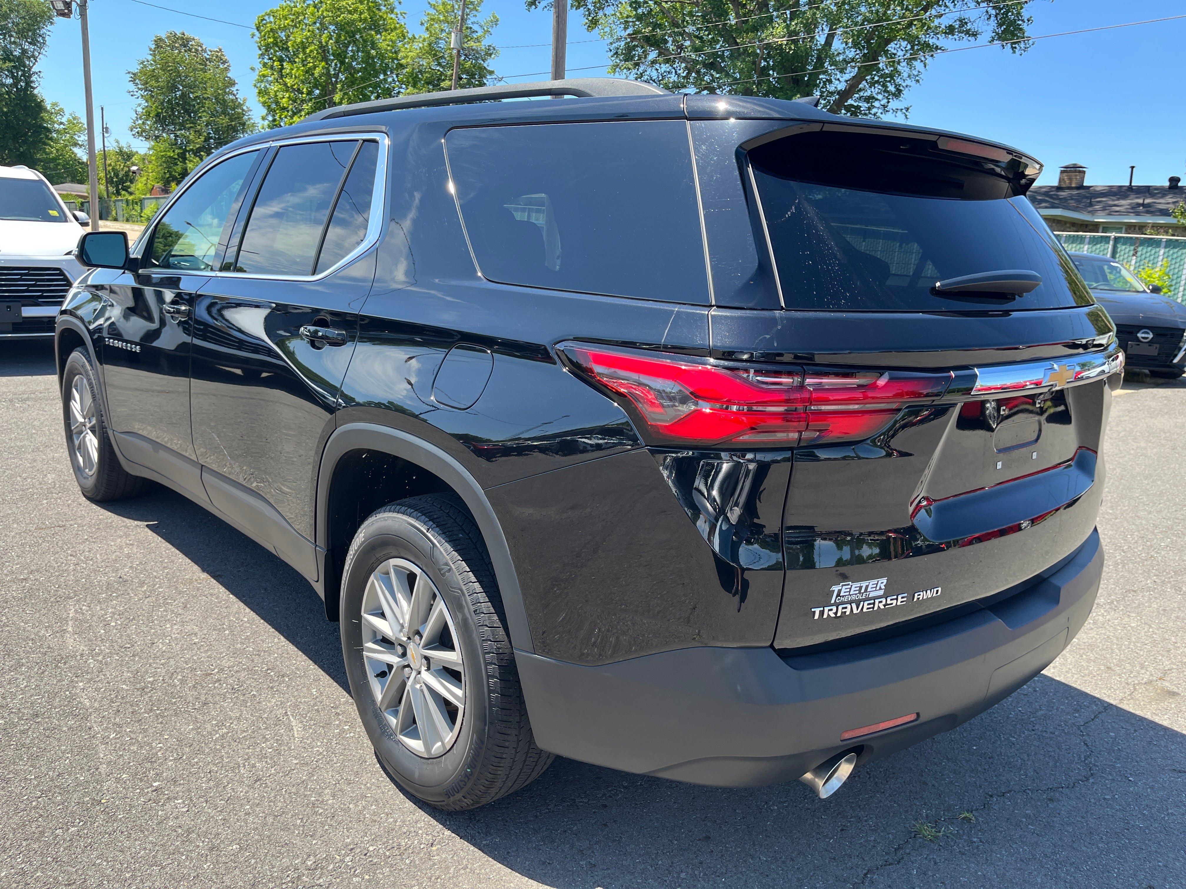 2023 Chevrolet Traverse LT Cloth