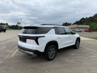 2025 Chevrolet Traverse LT