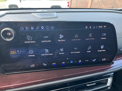2025 Chevrolet Traverse Z71