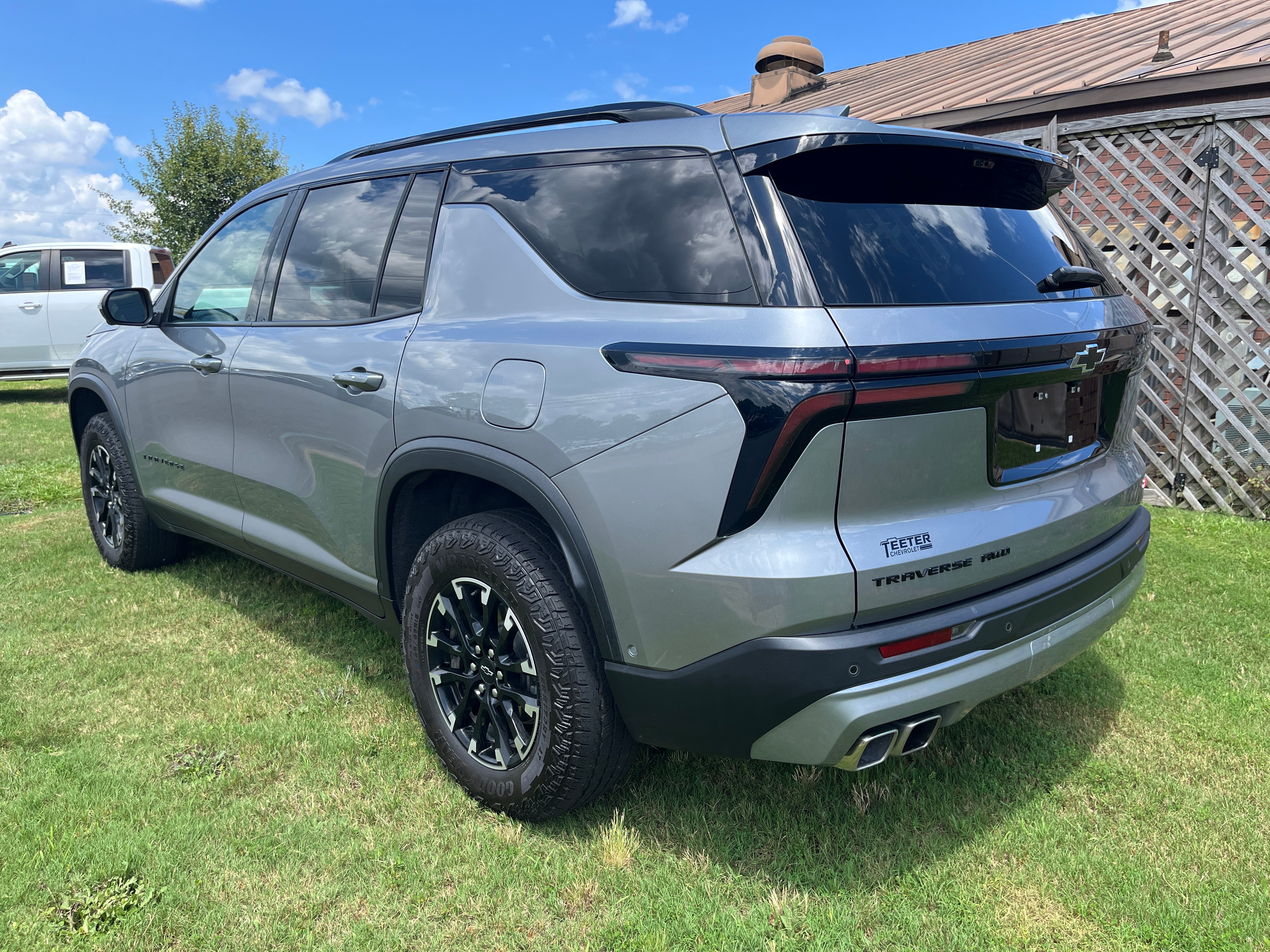 2025 Chevrolet Traverse Z71