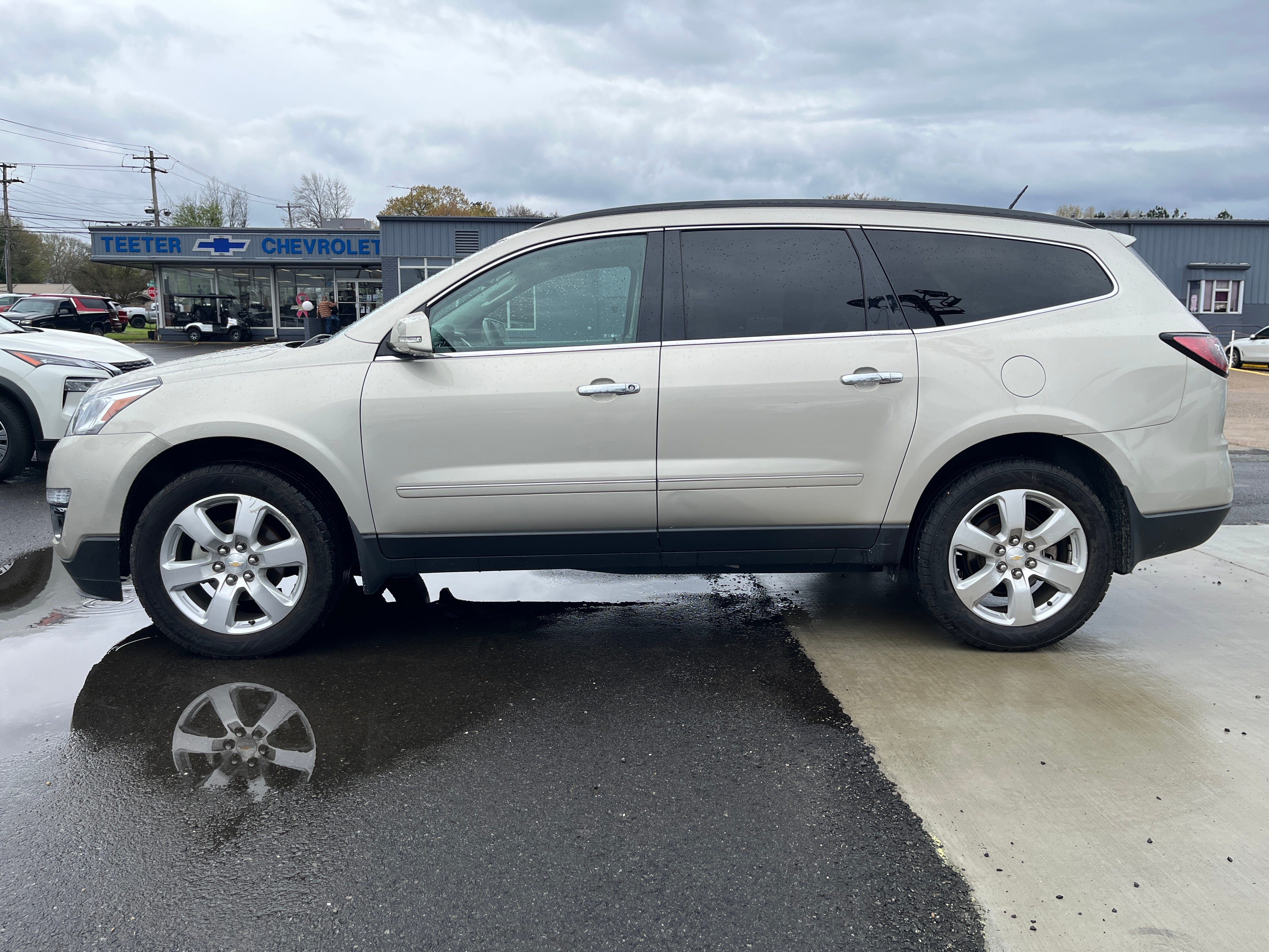 2017 Chevrolet Traverse Premier