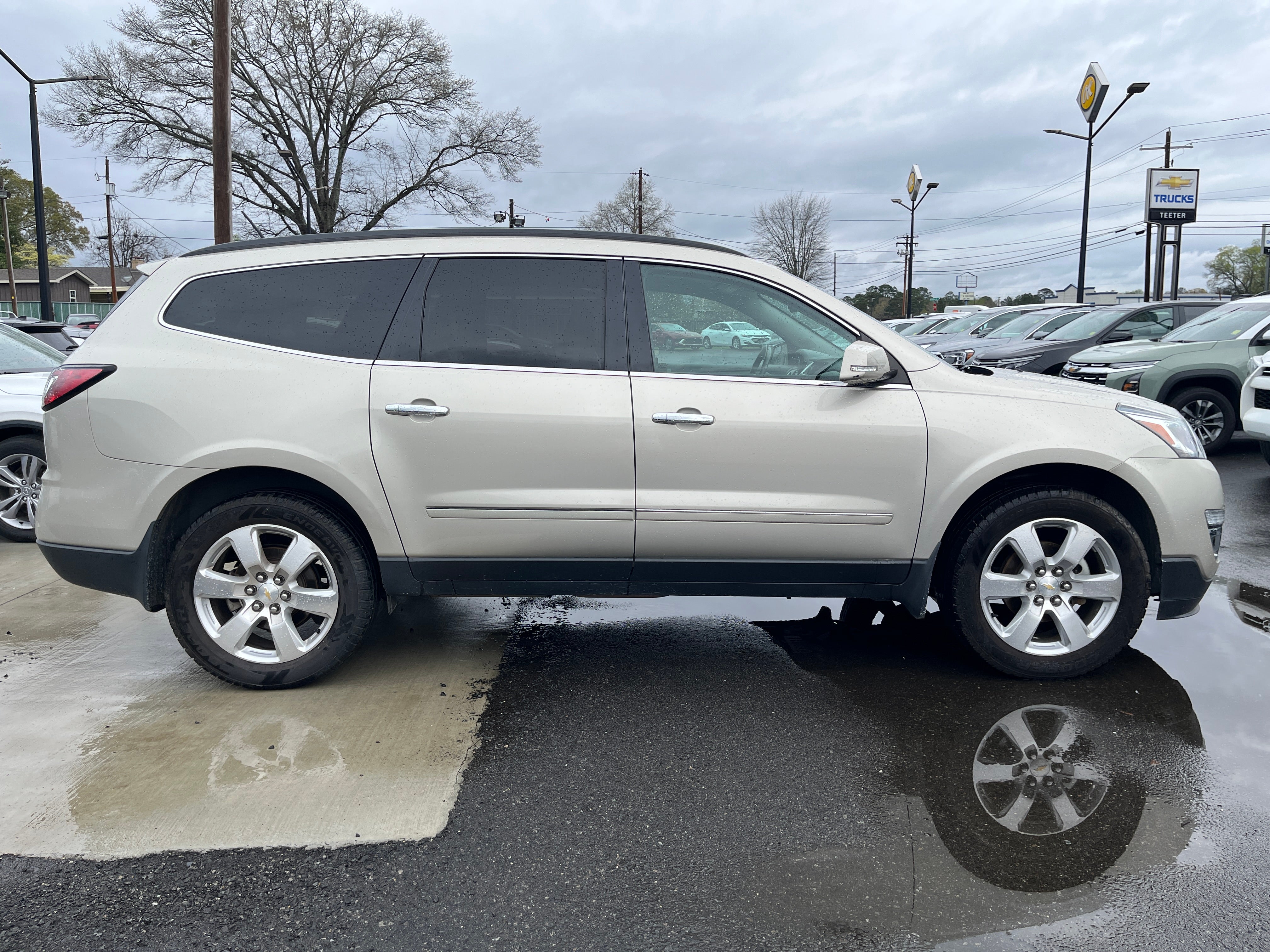2017 Chevrolet Traverse Premier
