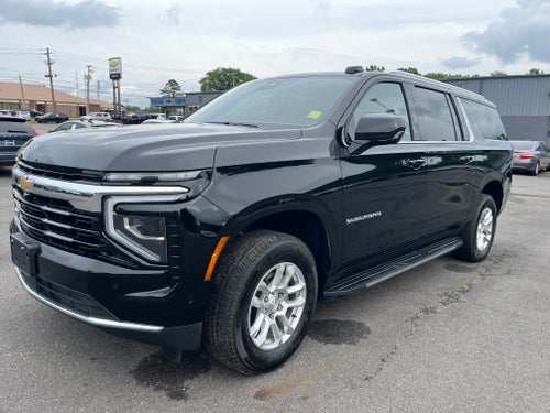 2025 Chevrolet Suburban LS