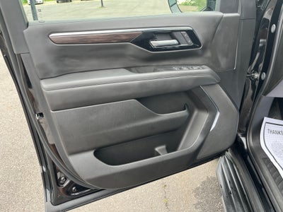 2025 Chevrolet Suburban LS