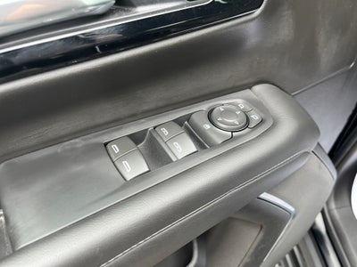 2025 Chevrolet Suburban LS