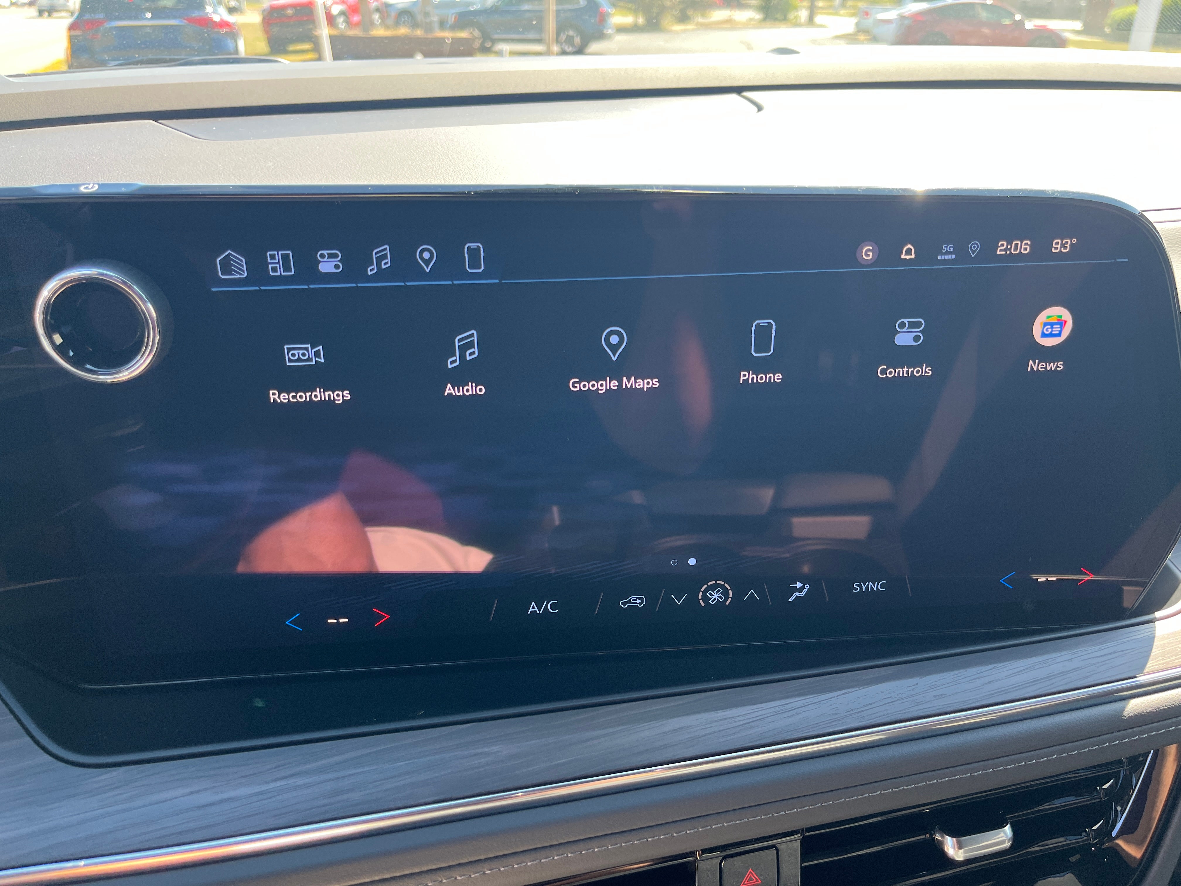 2027 Chevrolet Suburban LS