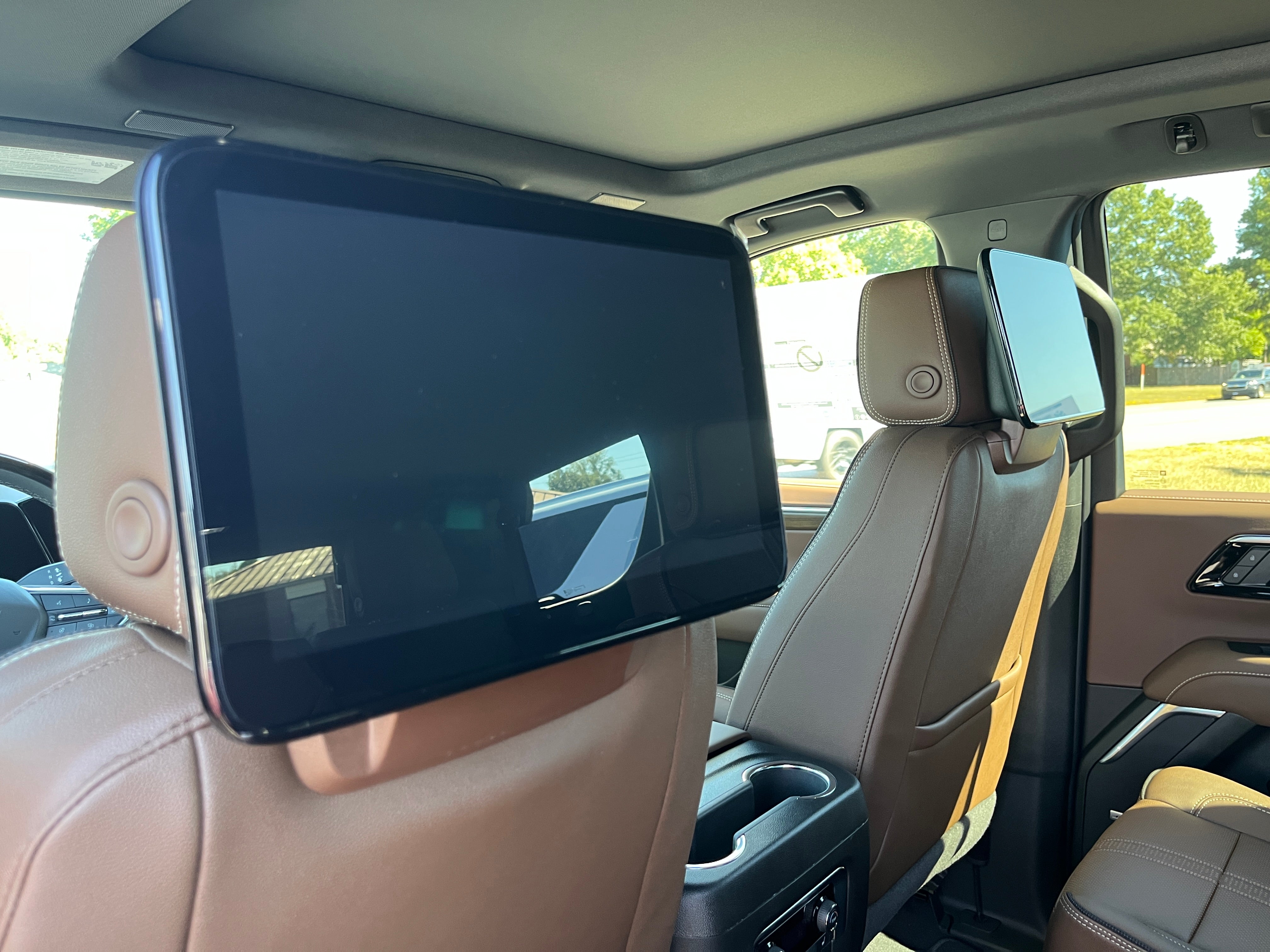 2027 Chevrolet Tahoe High Country - Photo 41