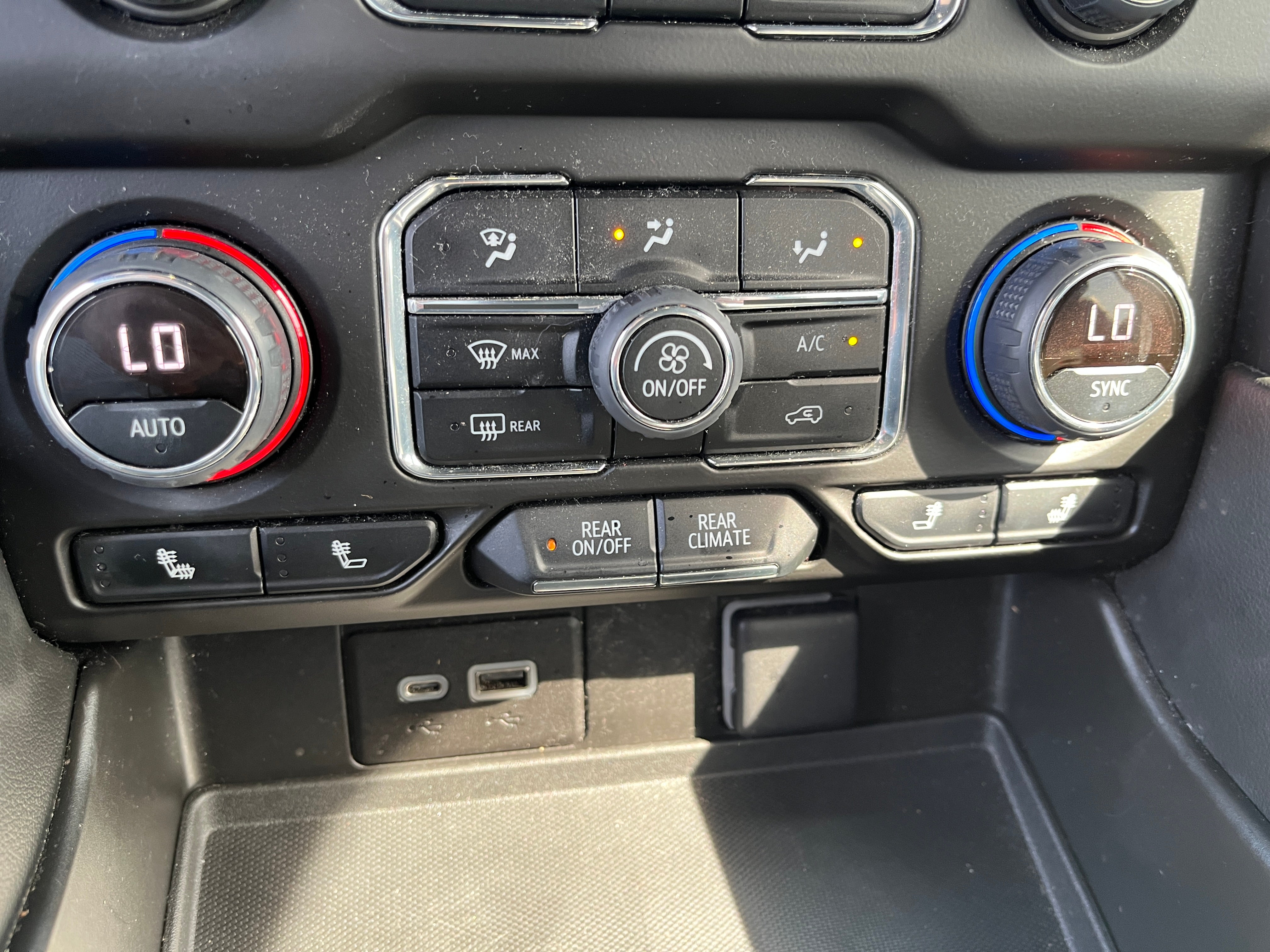 2022 Chevrolet Suburban Z71