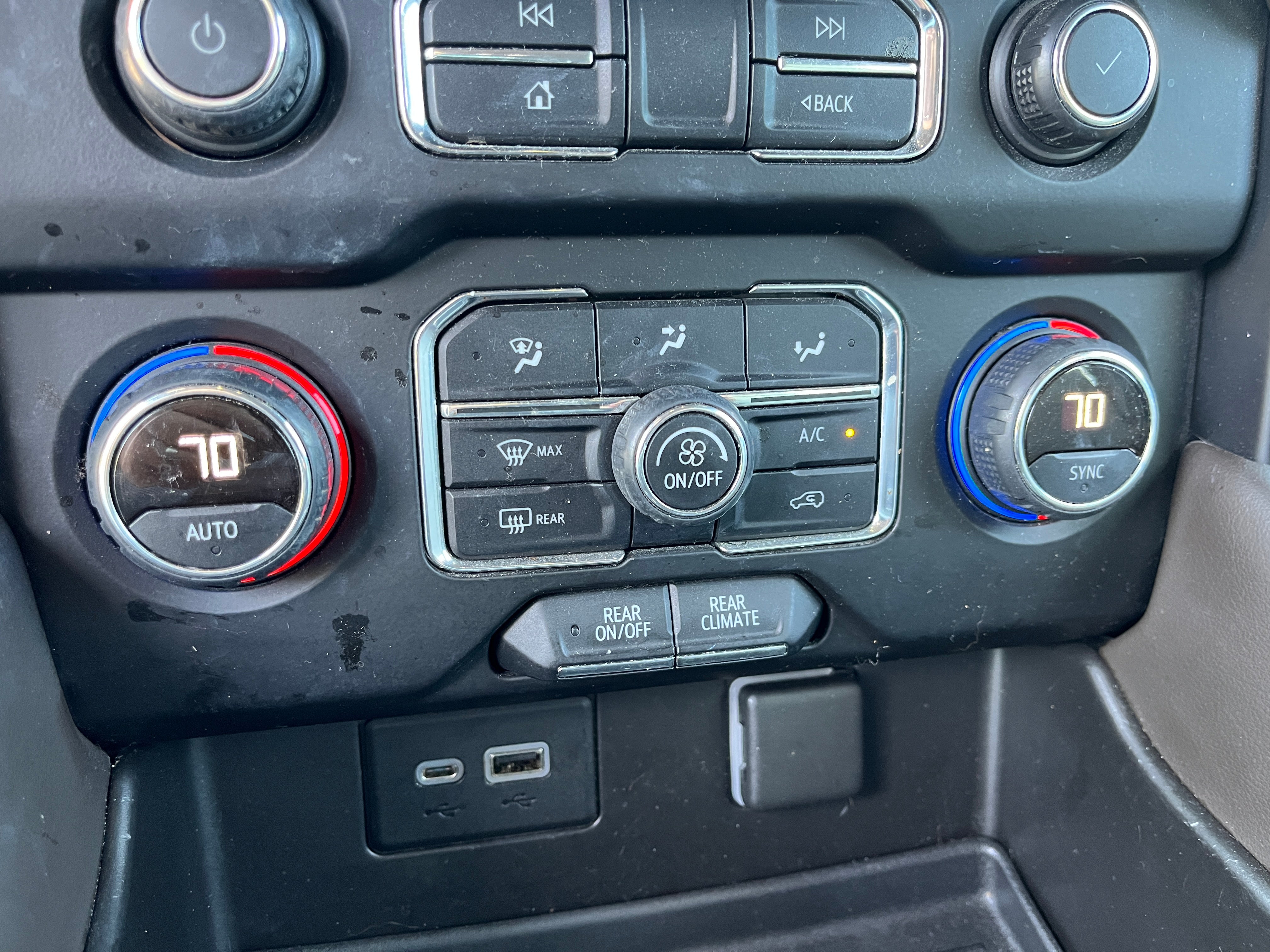2021 Chevrolet Tahoe LS