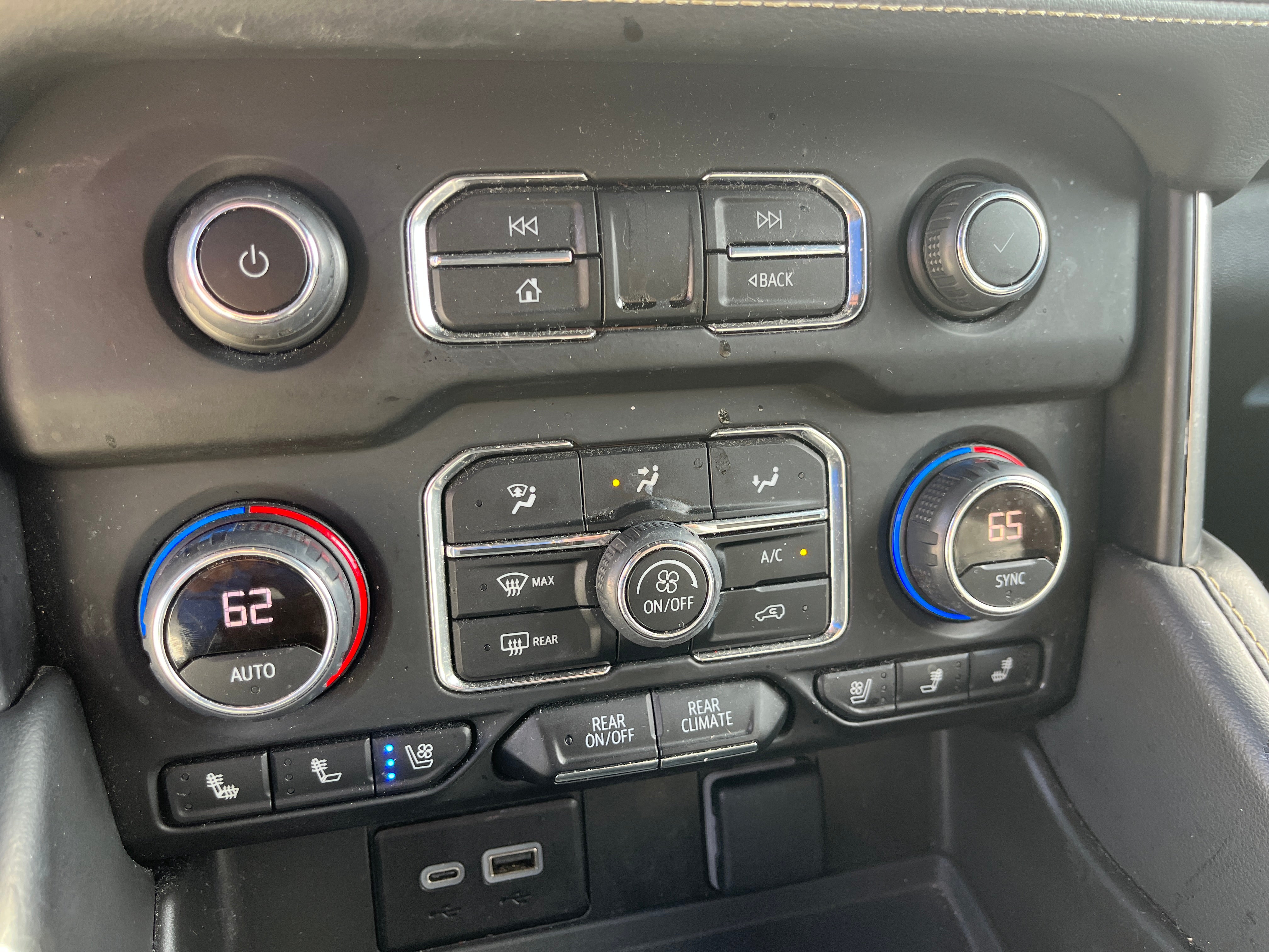 2023 Chevrolet Tahoe Premier