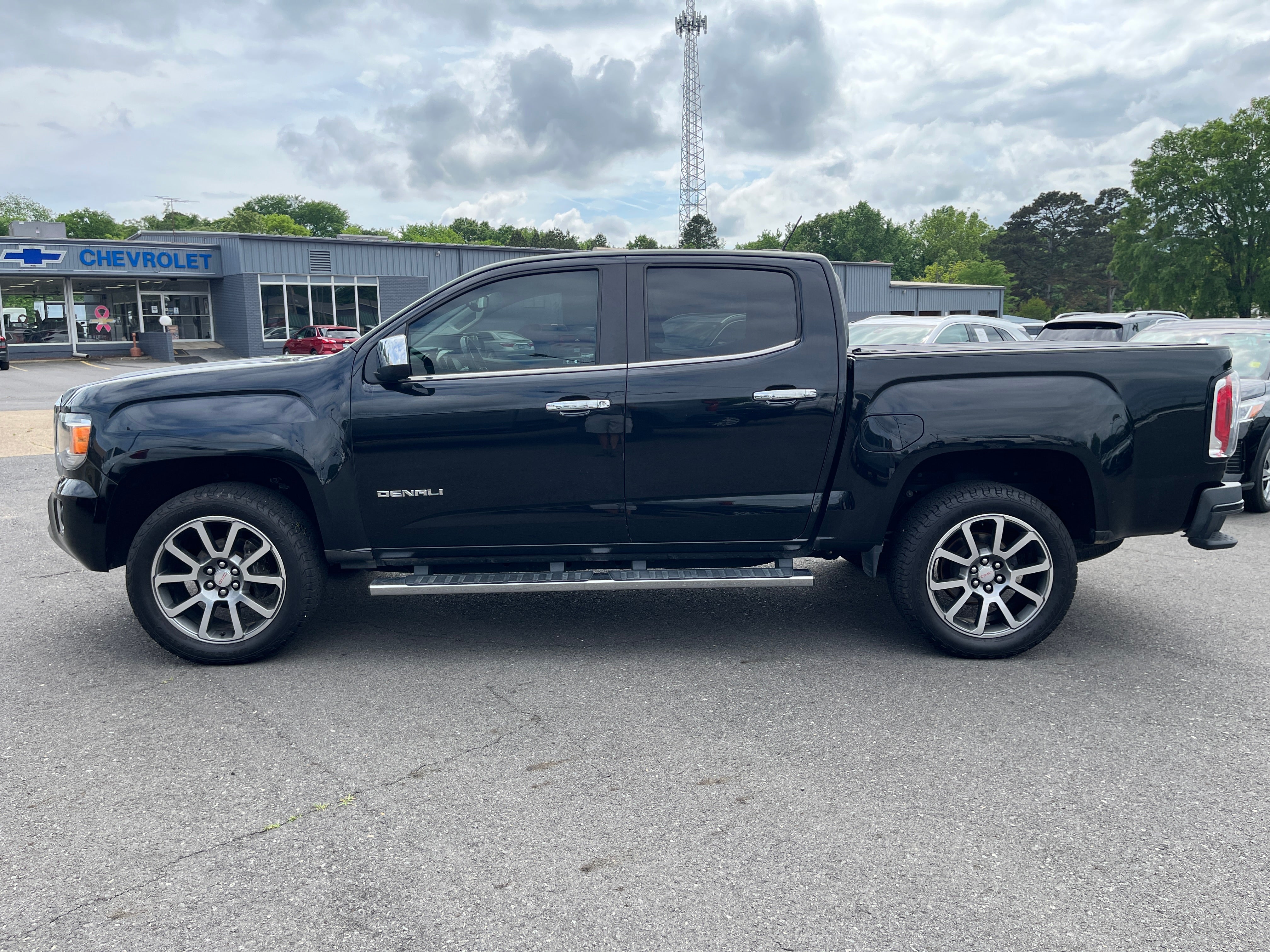 Used 2019 GMC Canyon Denali with VIN 1GTG6EEN0K1145020 for sale in Little Rock
