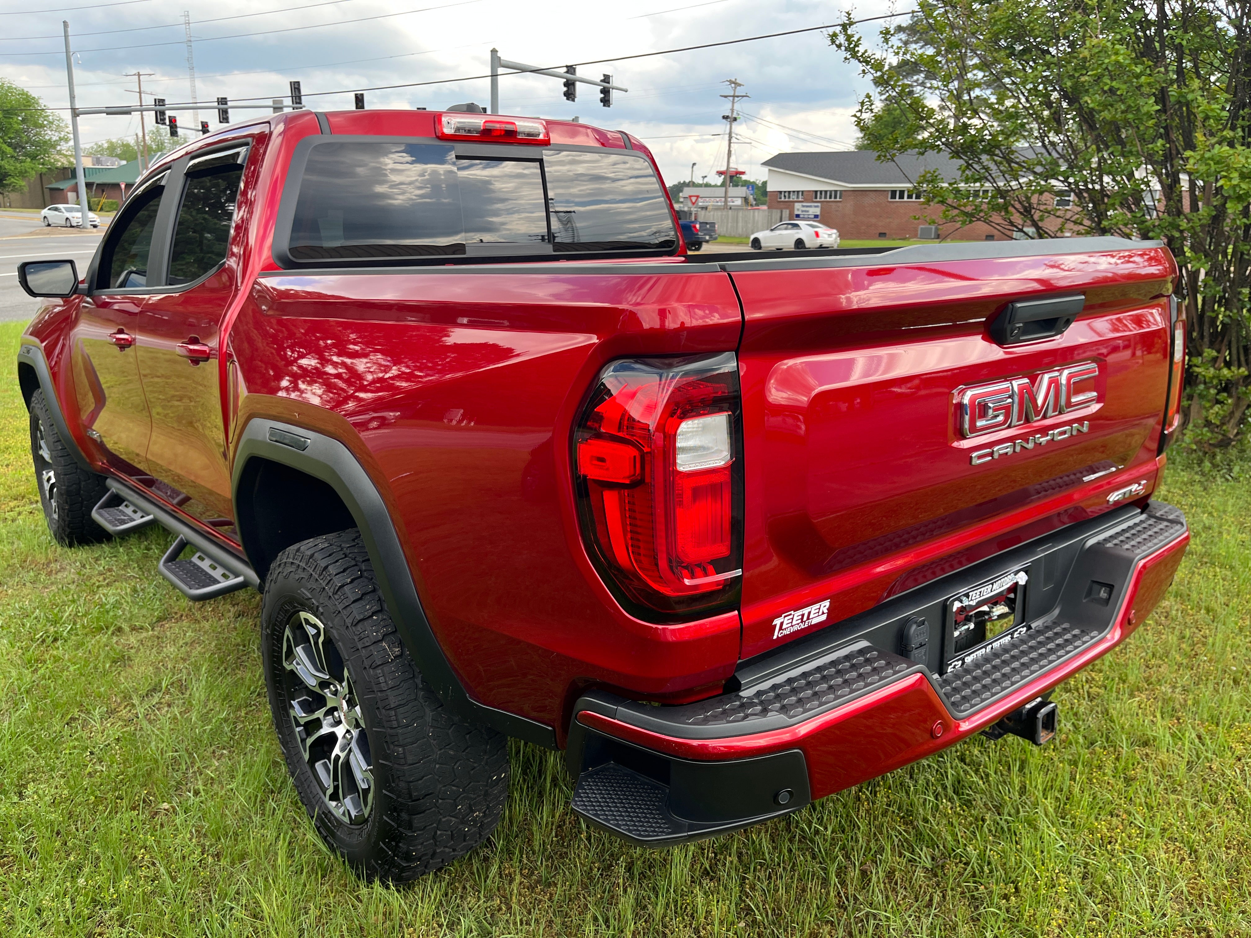 2024 GMC Canyon AT4