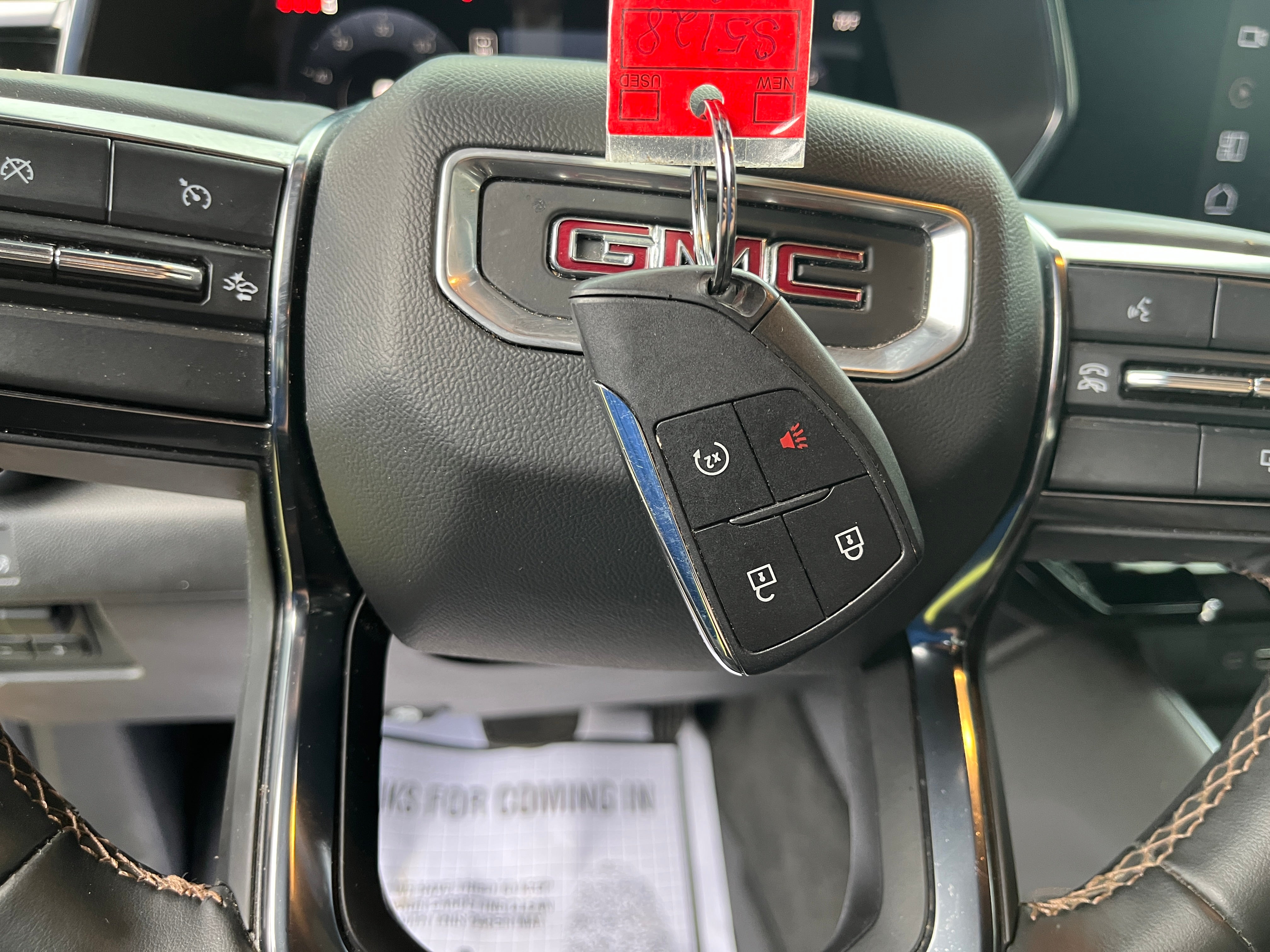 2024 GMC Canyon AT4