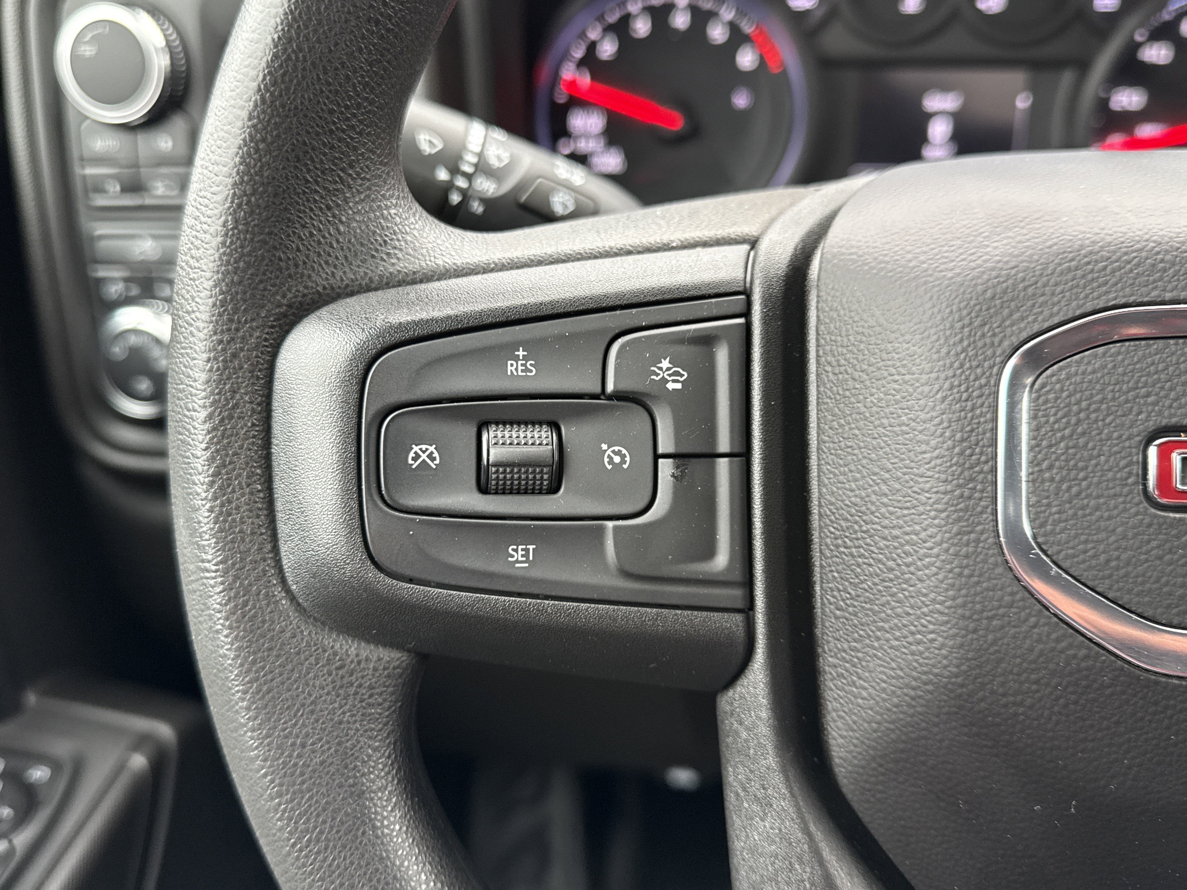 2024 GMC Sierra 1500 Base