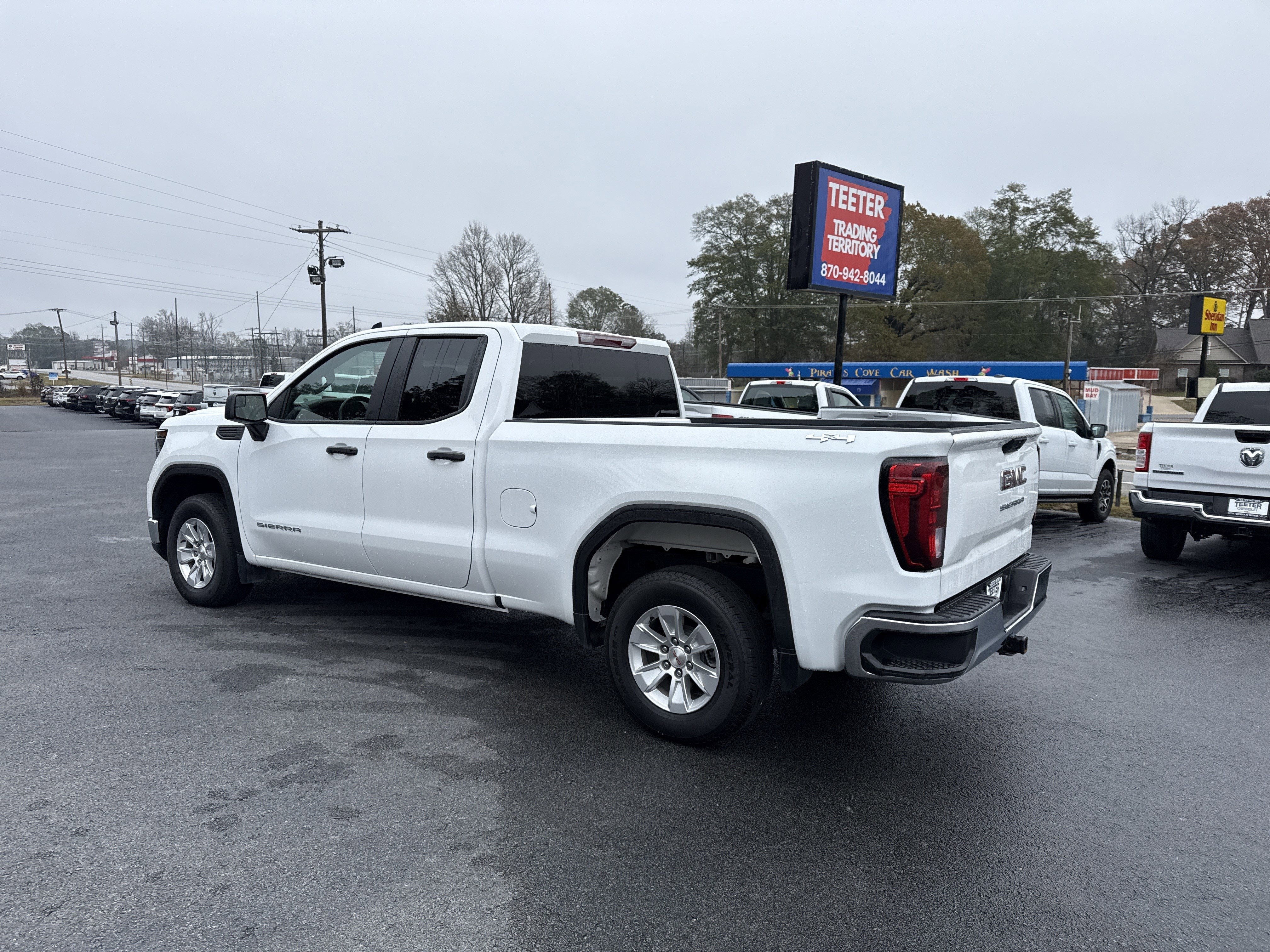 2024 GMC Sierra 1500 Base