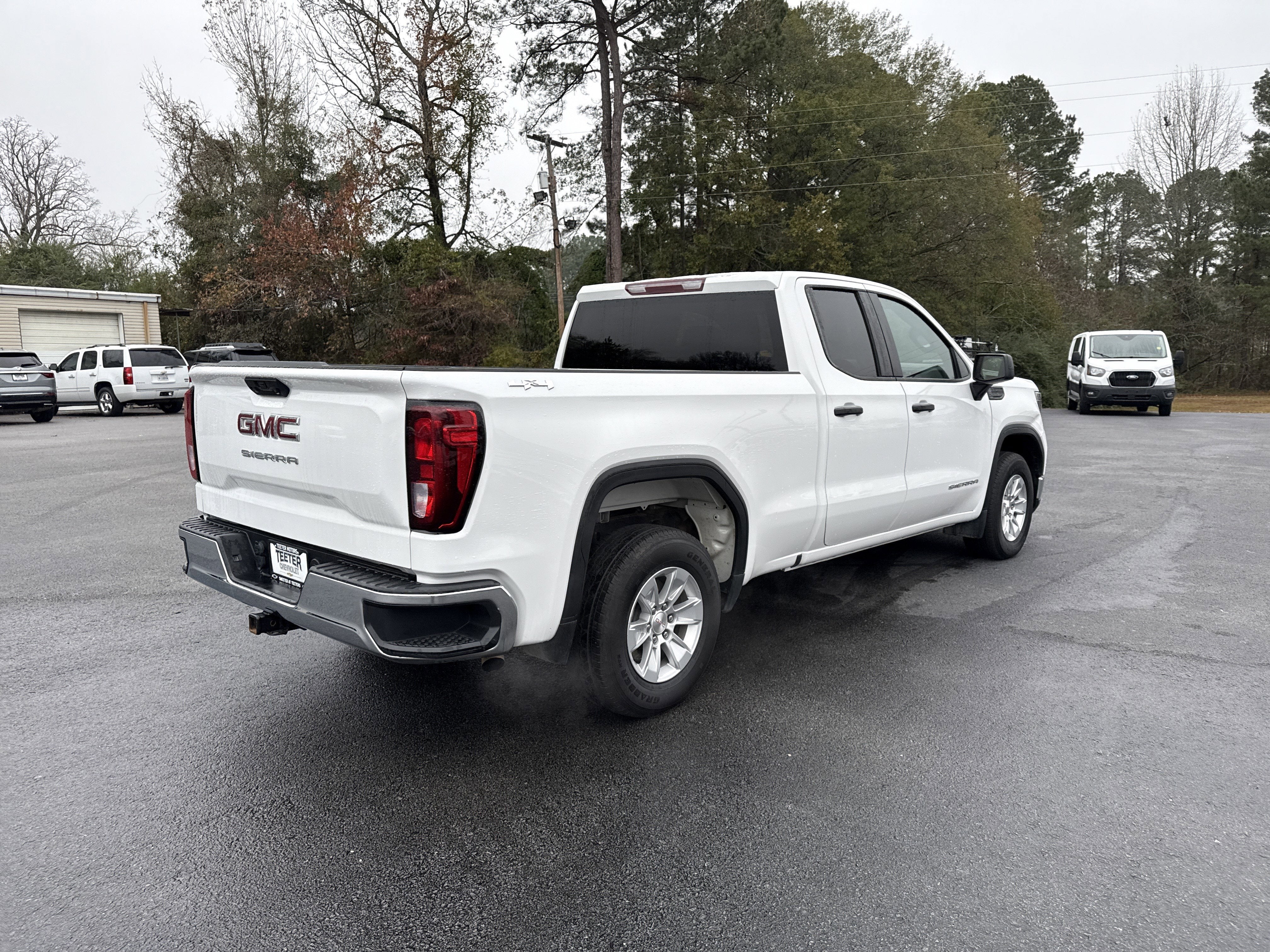 2024 GMC Sierra 1500 Base
