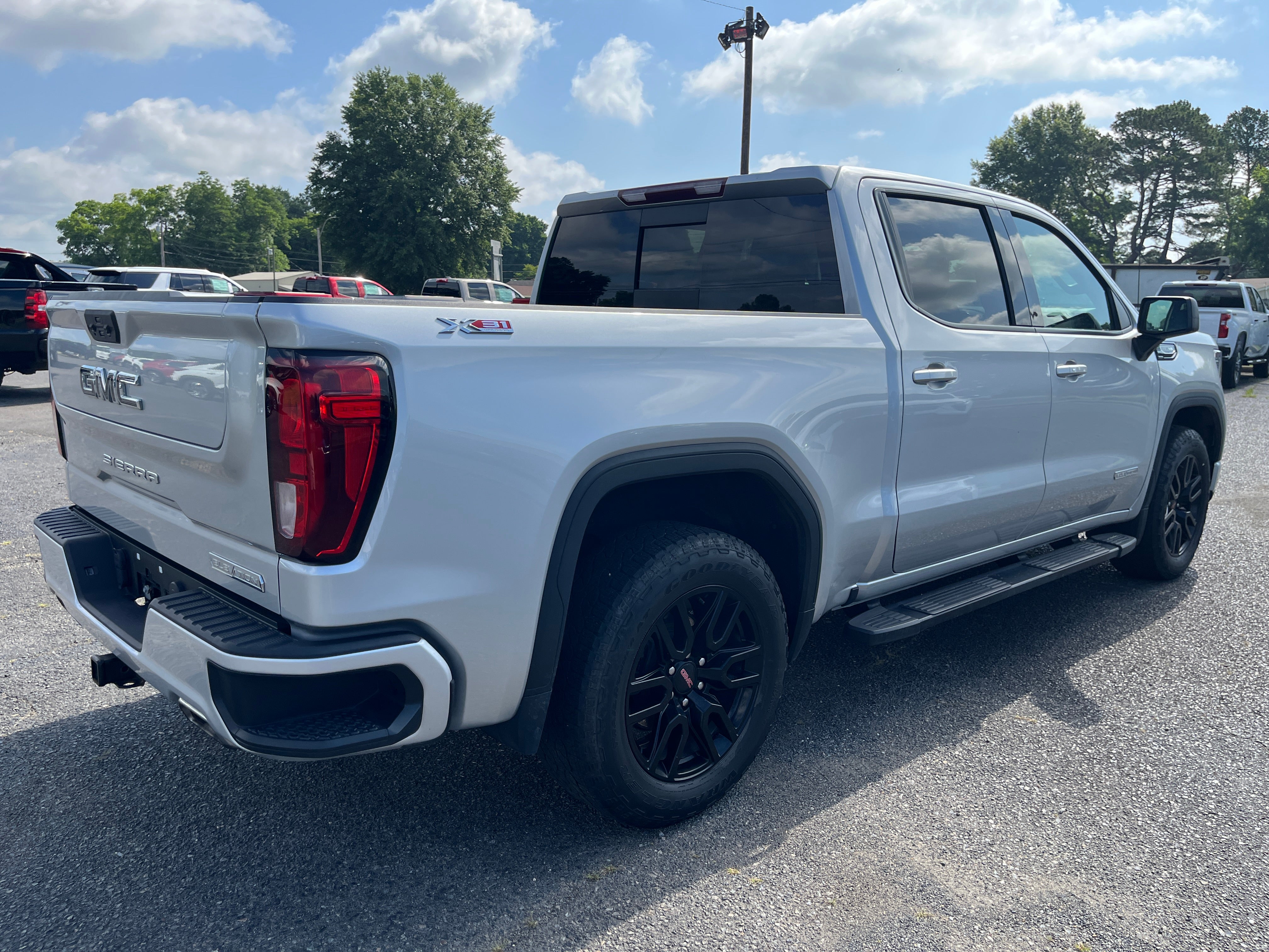 2022 GMC Sierra 1500 Elevation