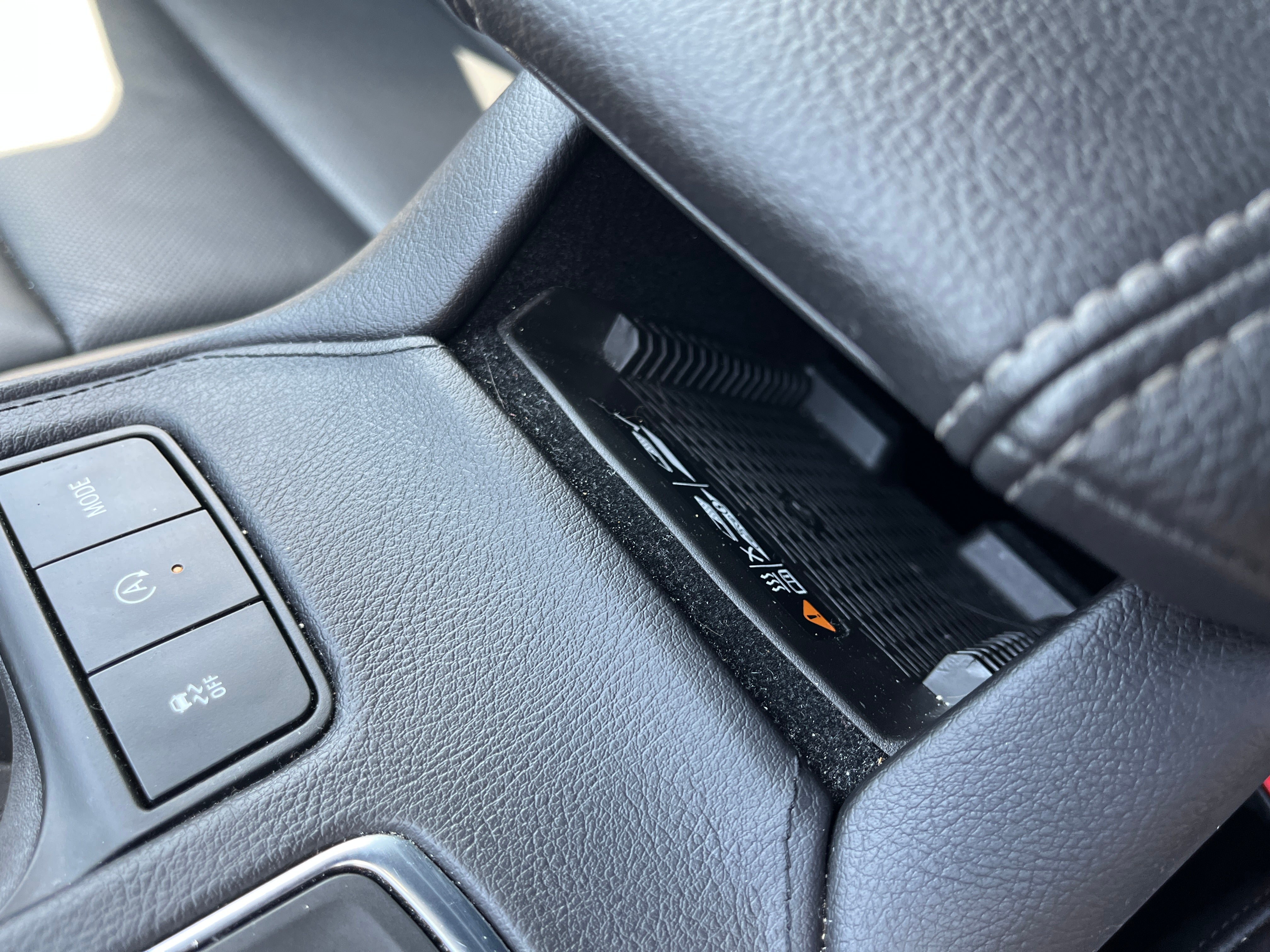 2022 Cadillac XT4 AWD Premium Luxury
