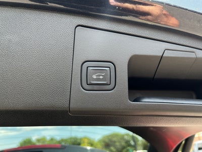 2022 Cadillac XT4 AWD Premium Luxury