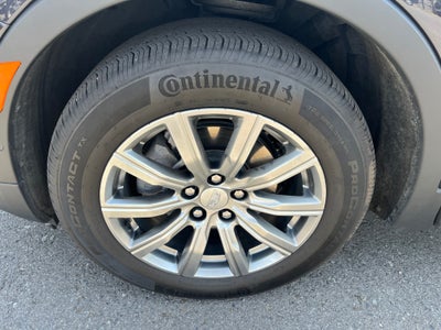 2022 Cadillac XT4 AWD Premium Luxury