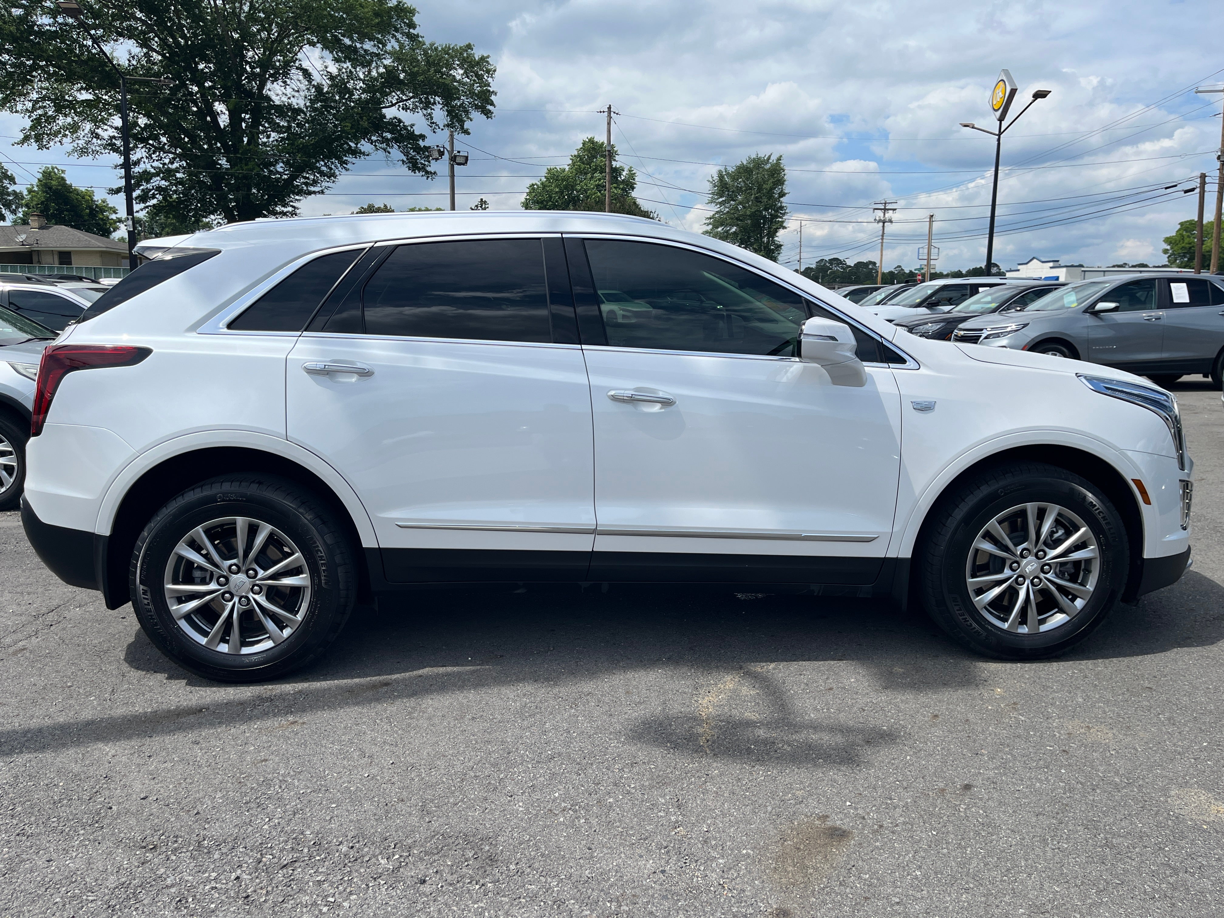2022 Cadillac XT5 Premium Luxury