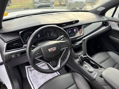 2025 Cadillac XT6 Base