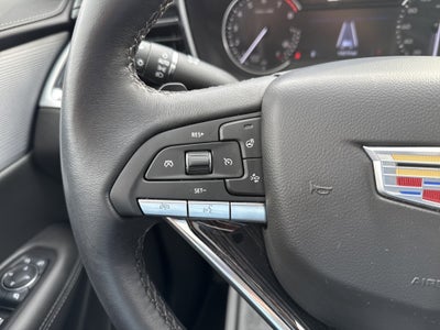 2025 Cadillac XT6 Base