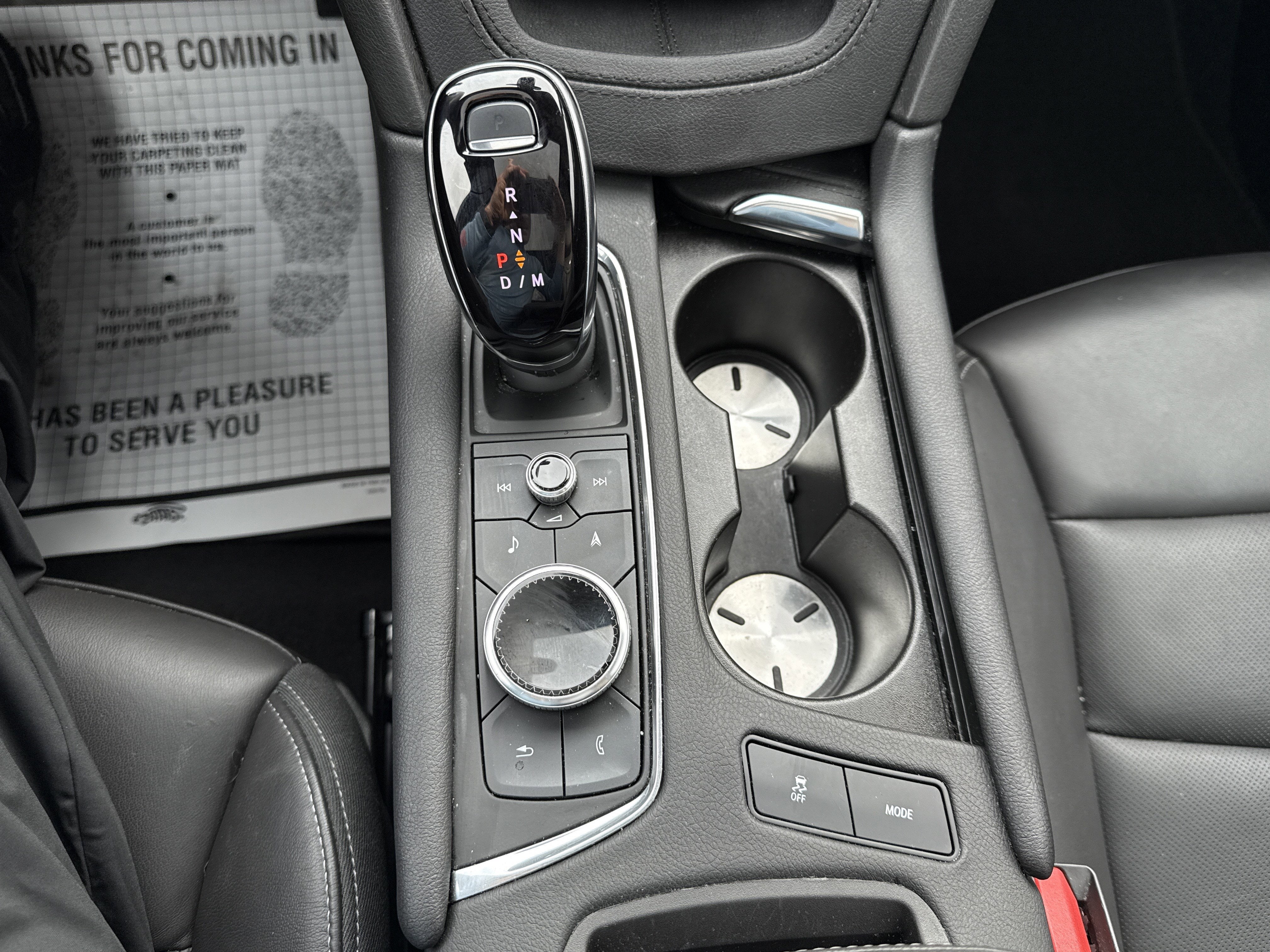 2025 Cadillac XT6 Base