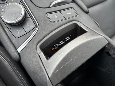 2025 Cadillac XT6 Base