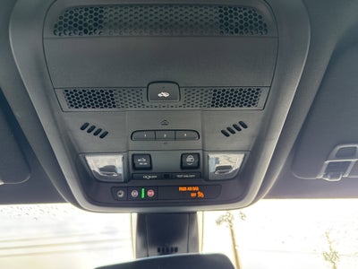 2025 Cadillac XT6 Base