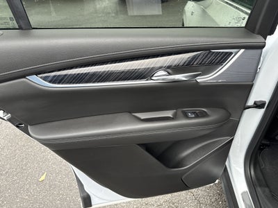 2025 Cadillac XT6 Base