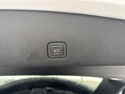 2025 Cadillac XT6 Base