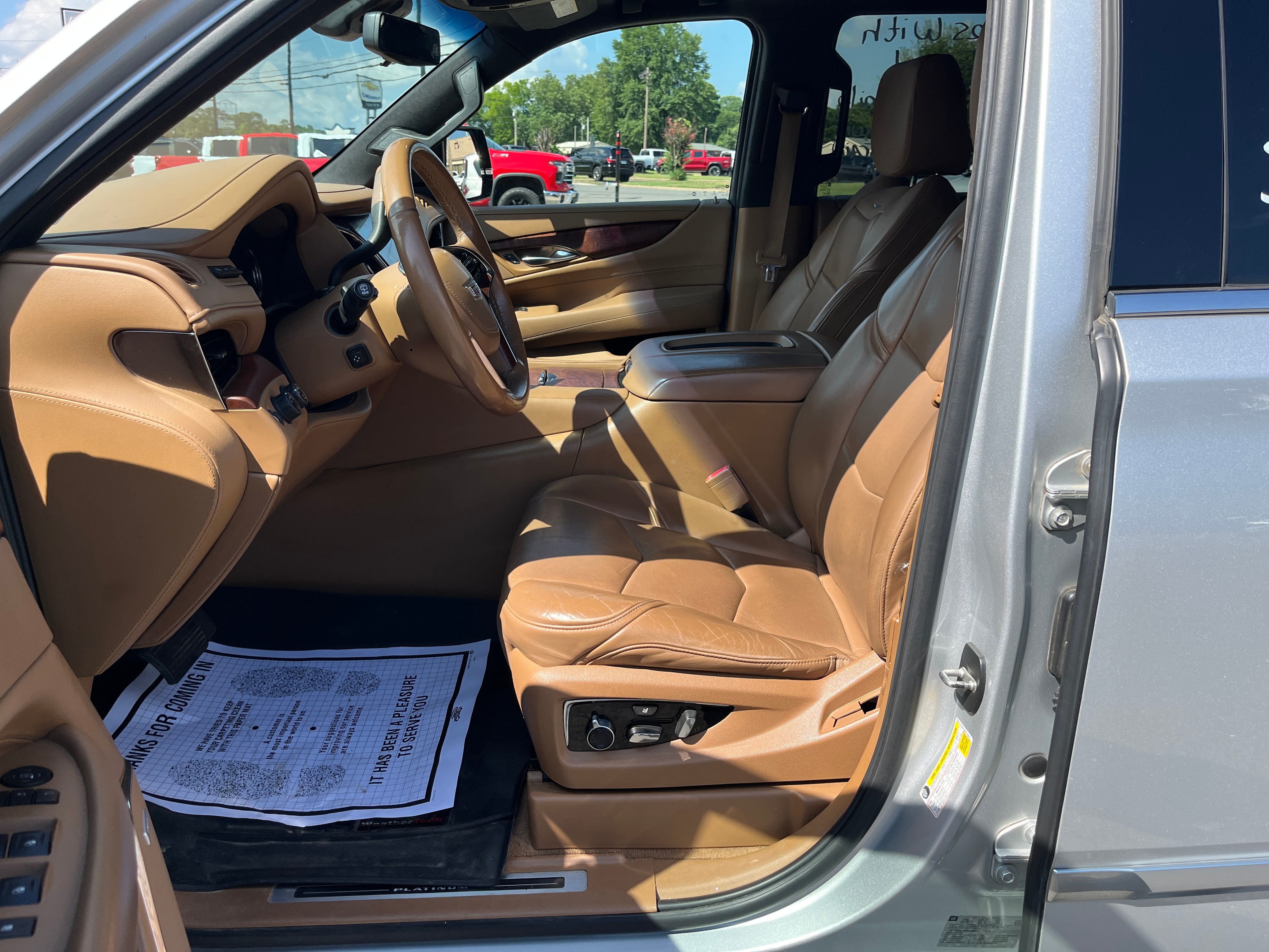 2017 Cadillac Escalade Platinum