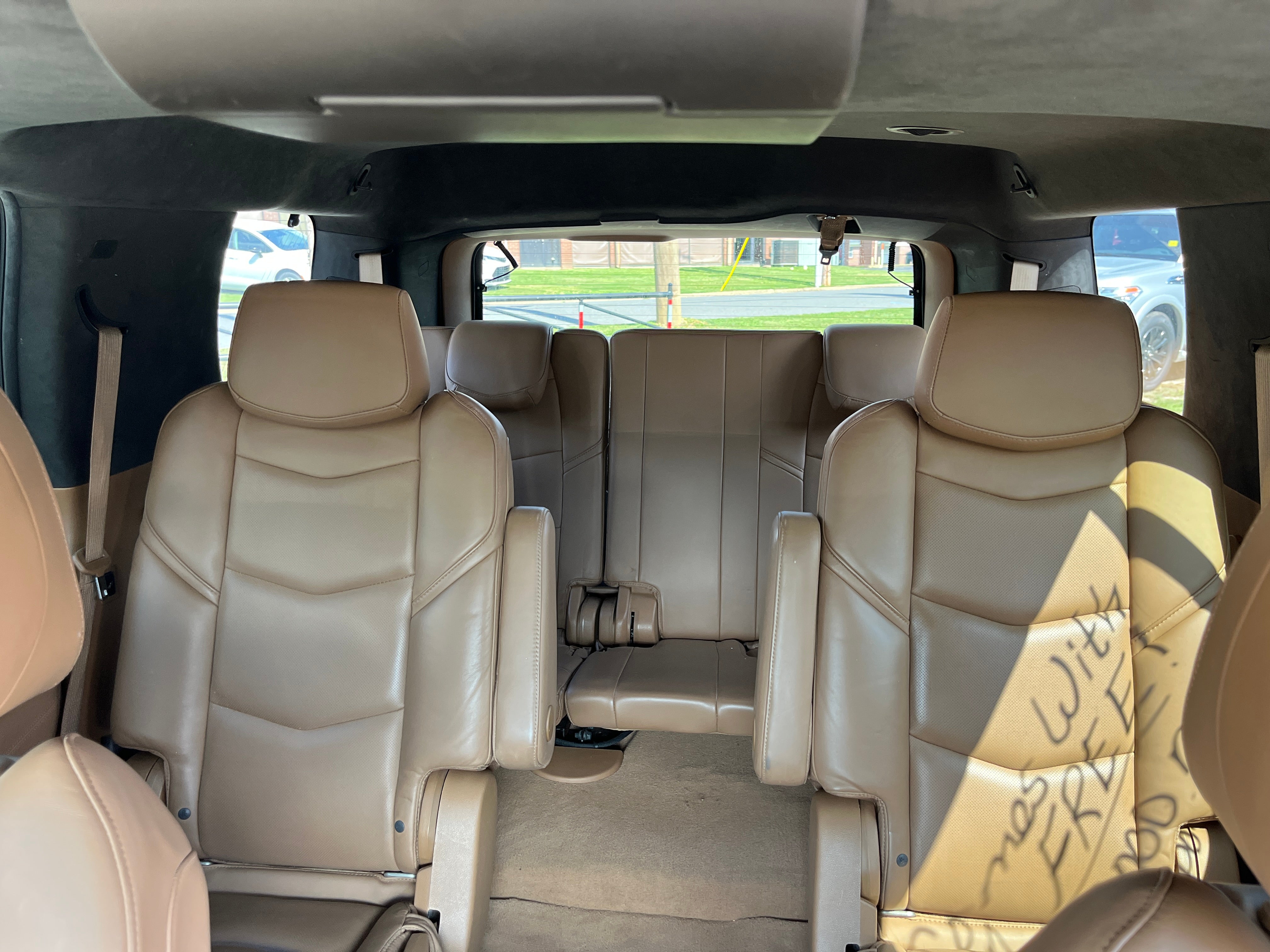 2017 Cadillac Escalade Platinum