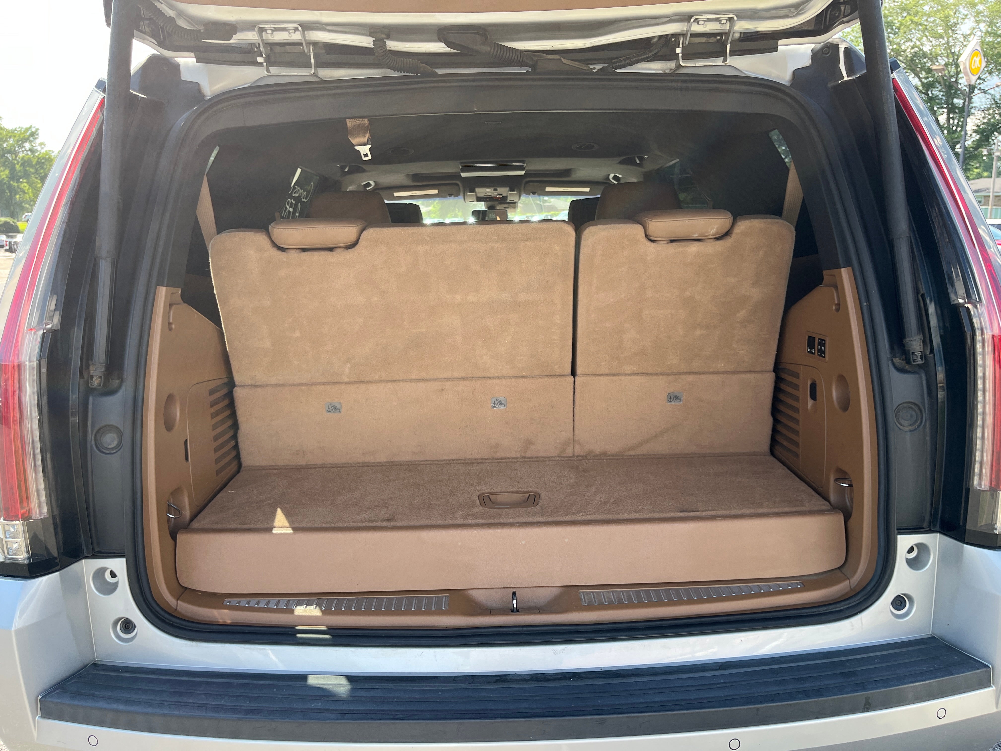 2017 Cadillac Escalade Platinum