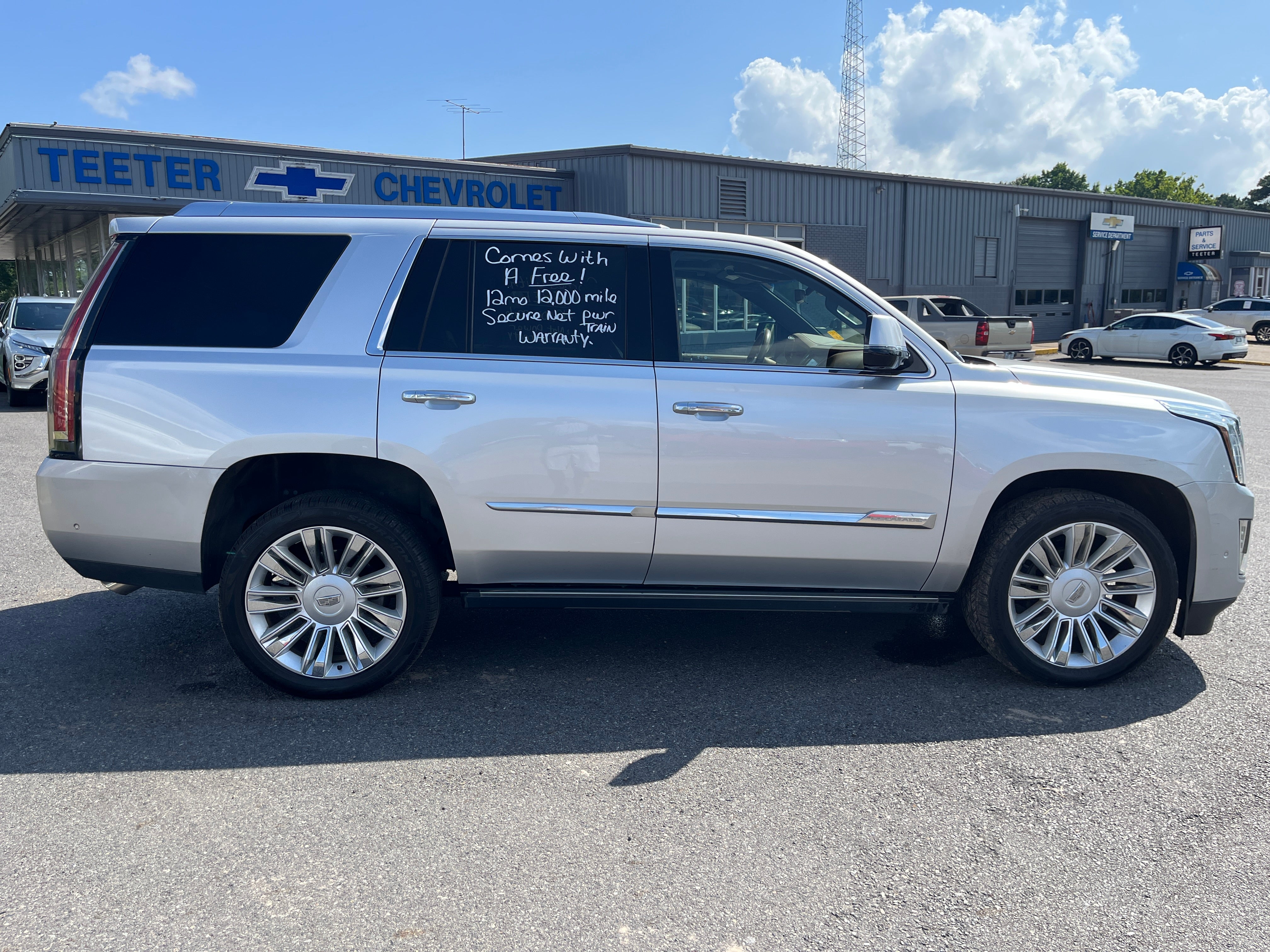 2017 Cadillac Escalade Platinum