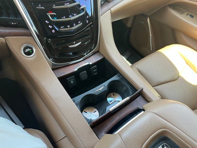 2016 Cadillac Escalade Platinum