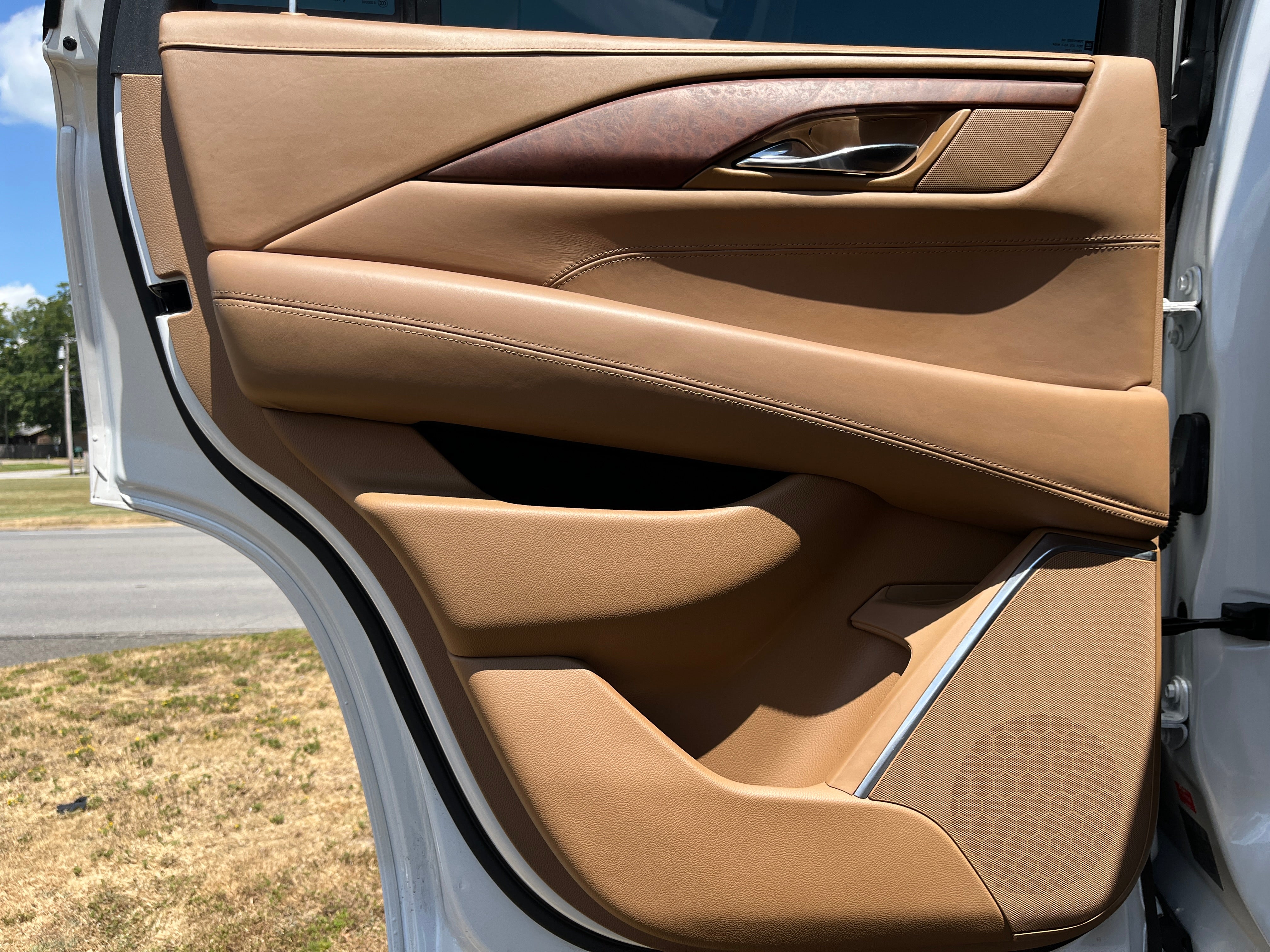 2016 Cadillac Escalade Platinum