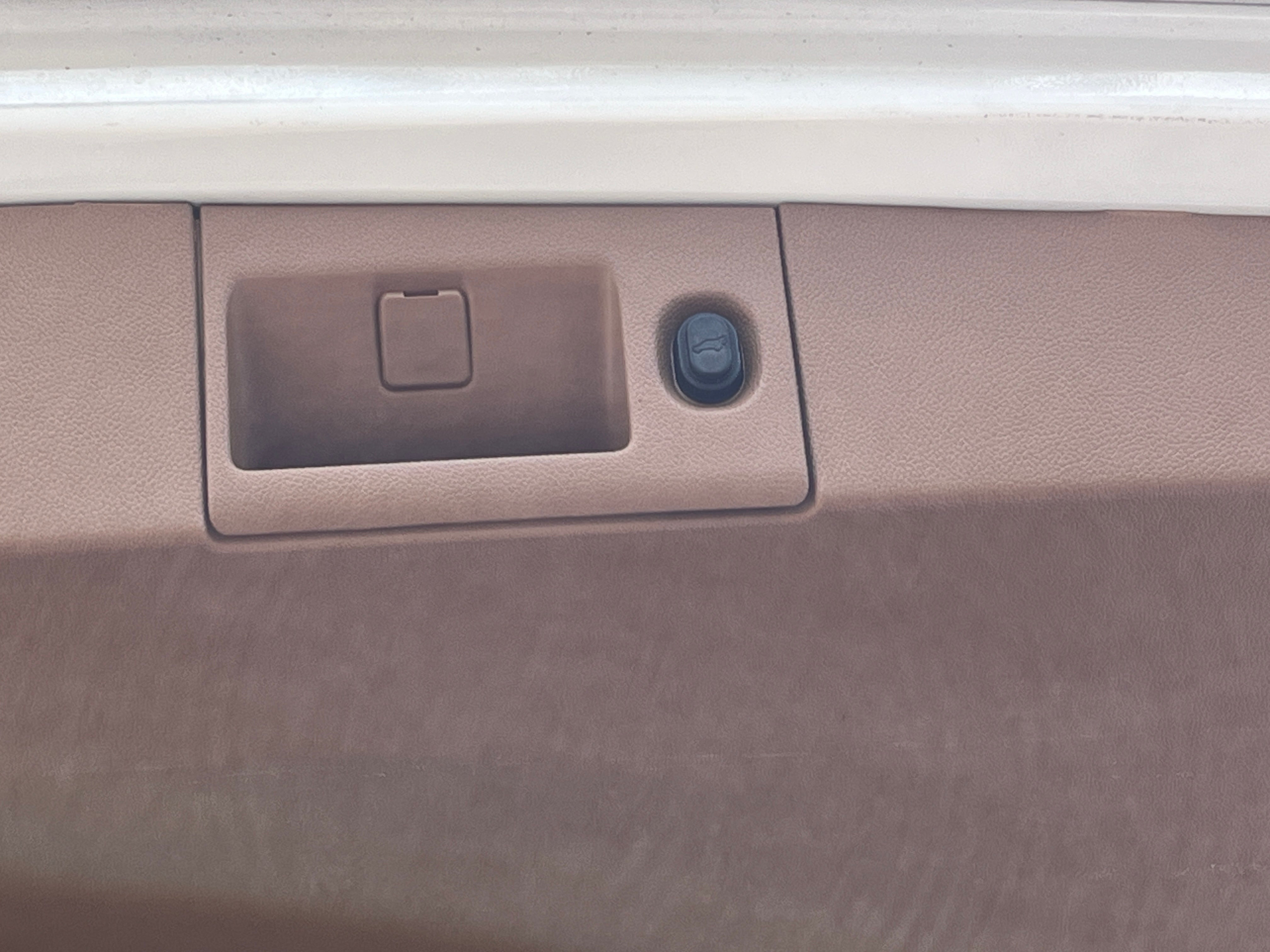 2016 Cadillac Escalade Platinum