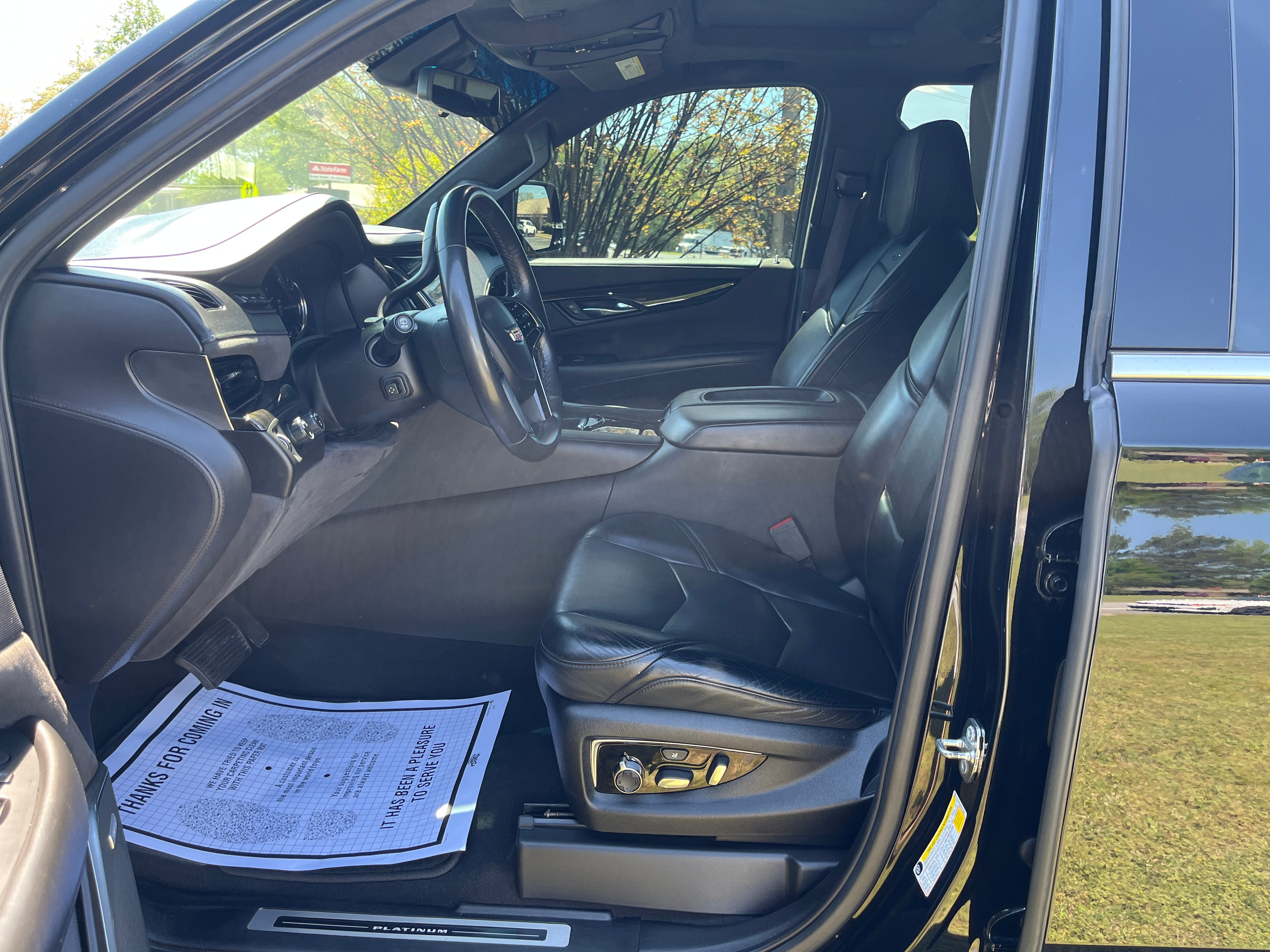 2019 Cadillac Escalade Platinum