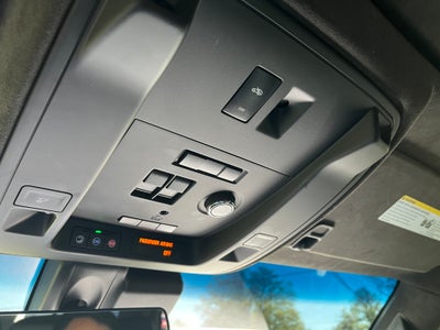2019 Cadillac Escalade Platinum