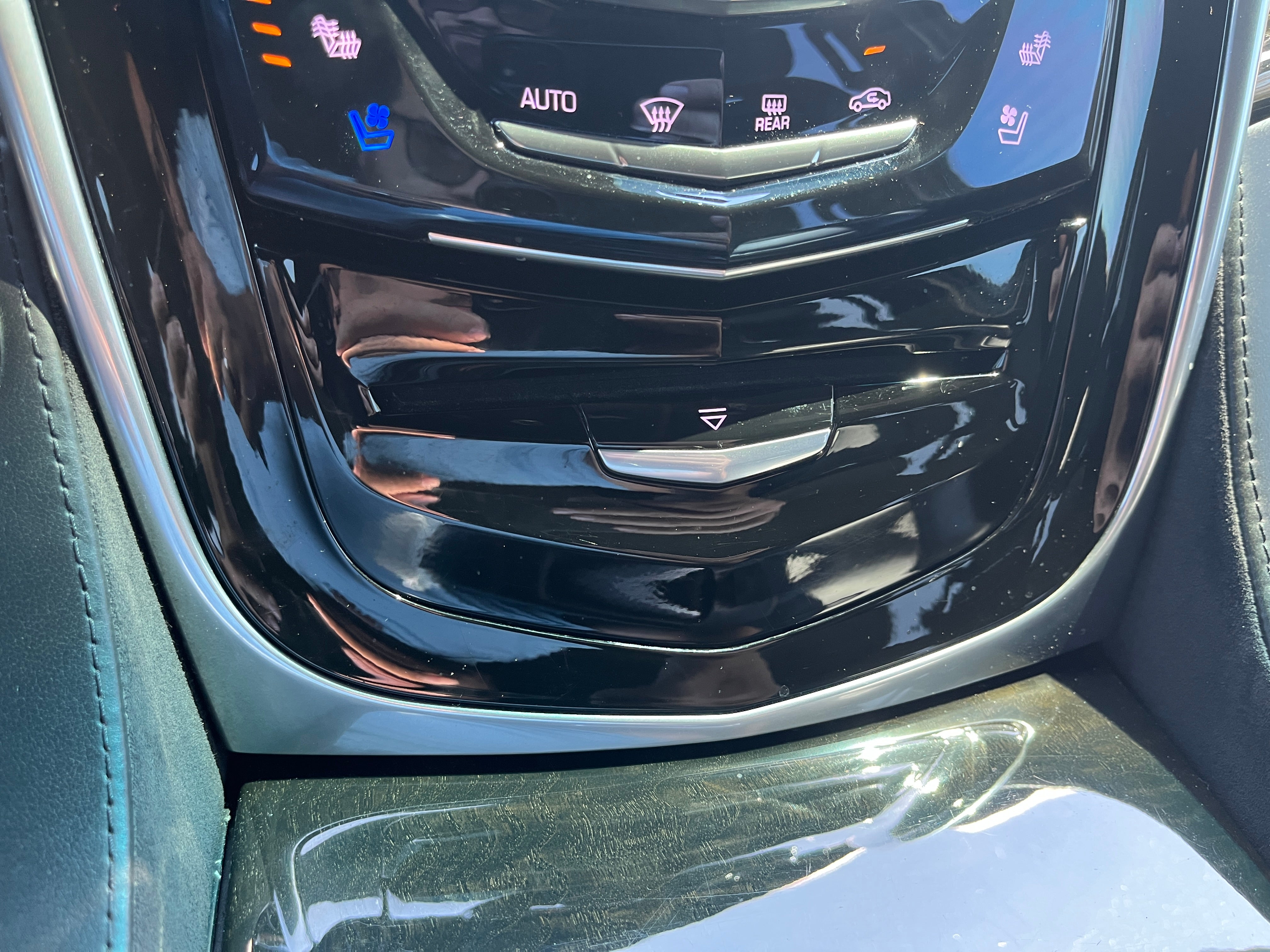 2019 Cadillac Escalade Platinum