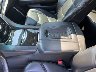 2019 Cadillac Escalade Platinum