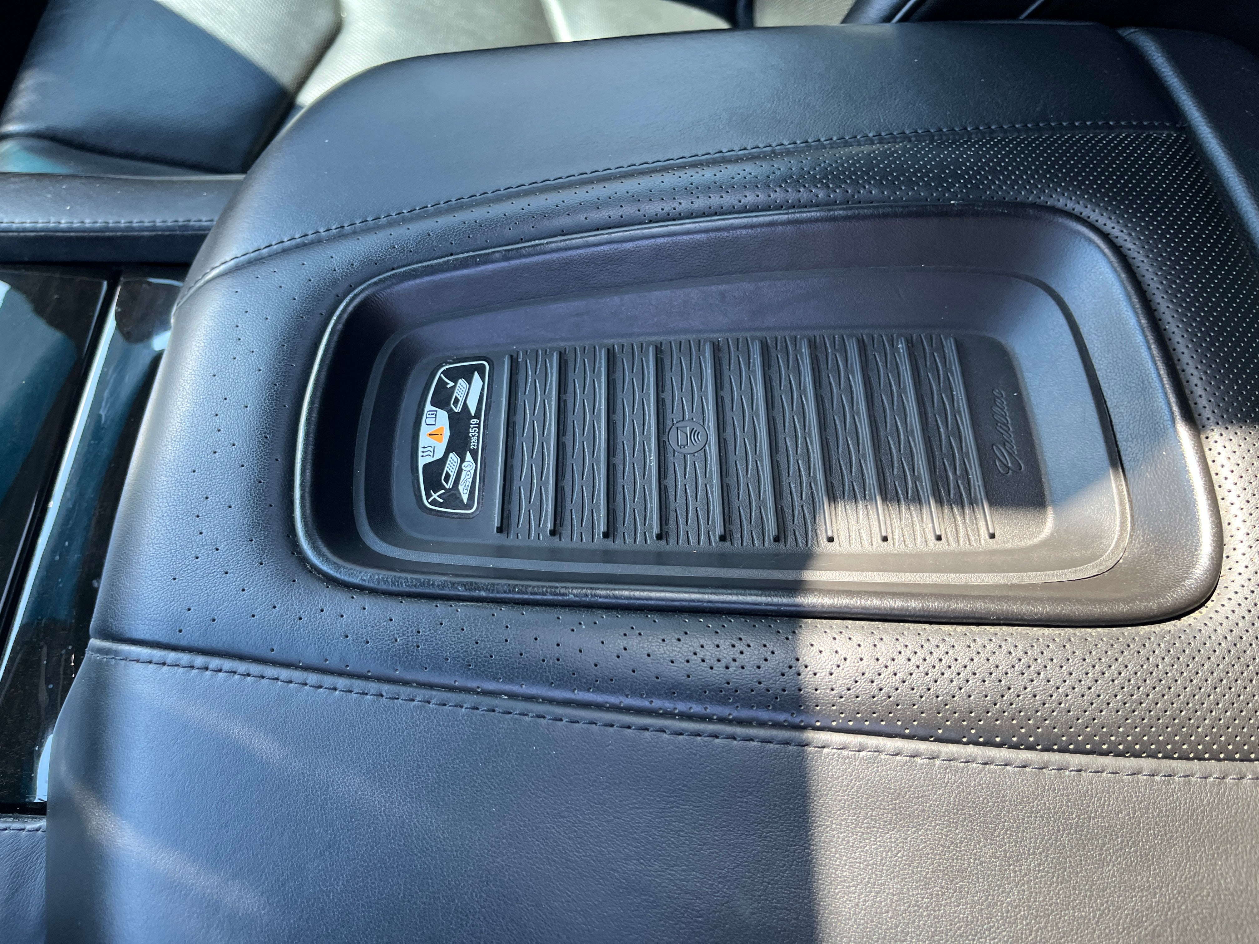2019 Cadillac Escalade Platinum