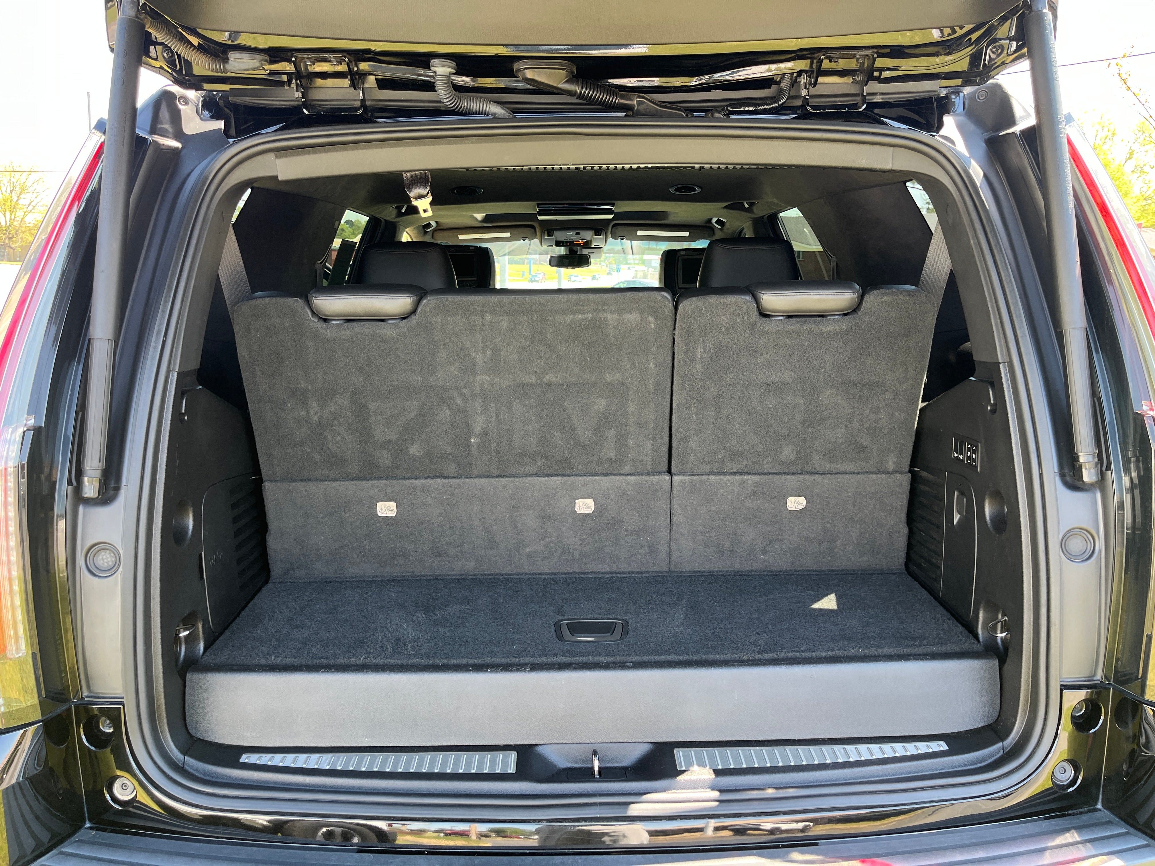 2019 Cadillac Escalade Platinum