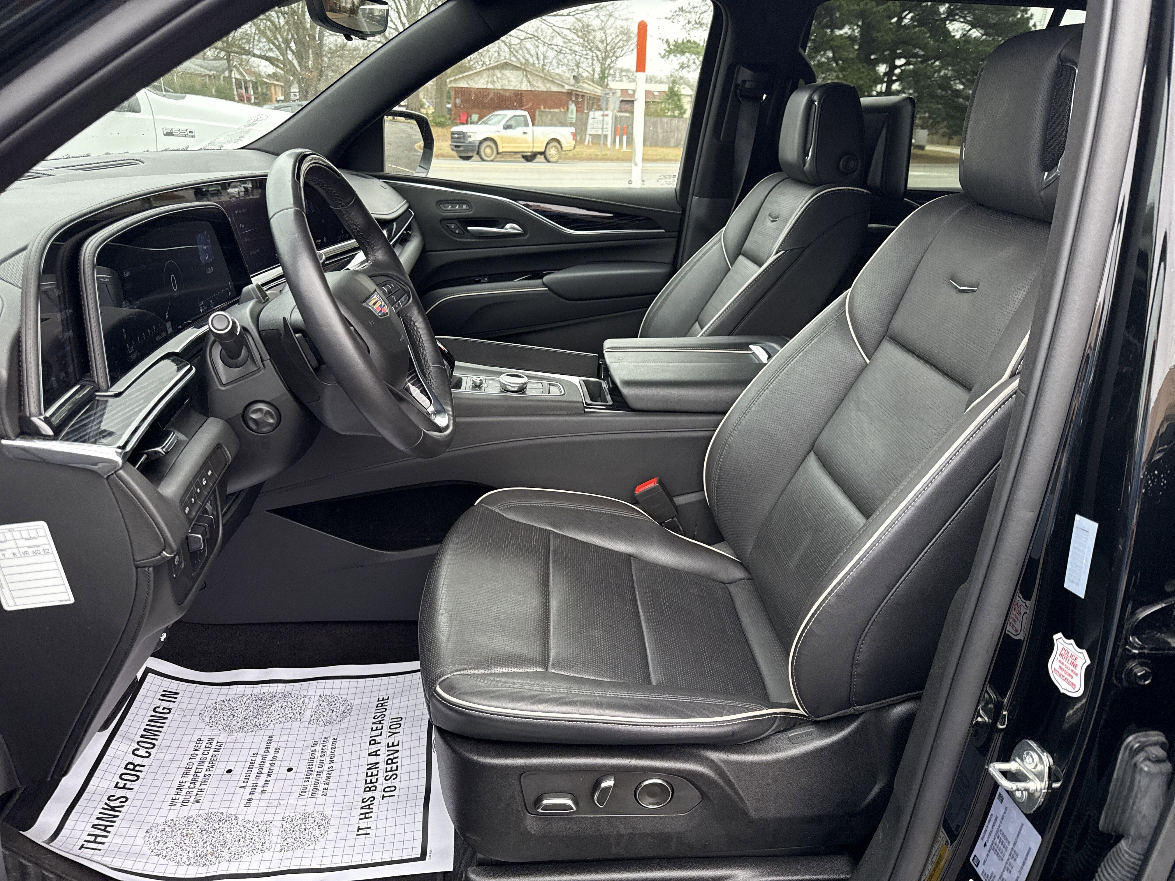 2023 Cadillac Escalade Base