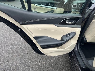 2017 Nissan Maxima SL